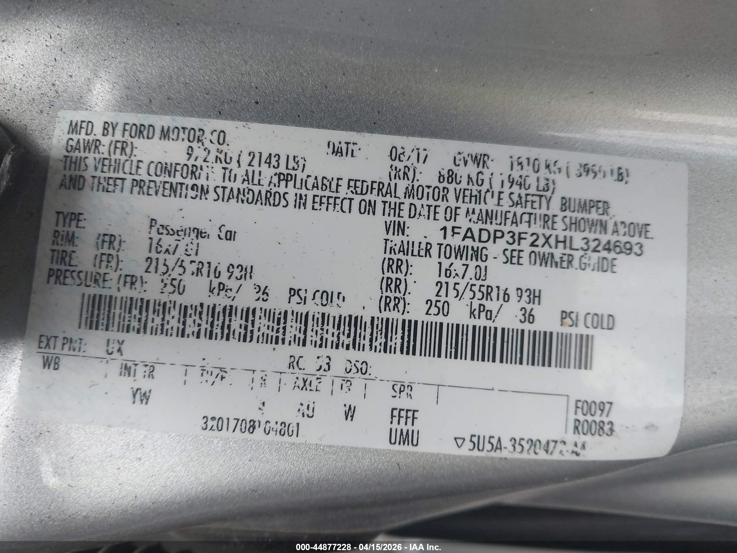 FORD FOCUS image 9