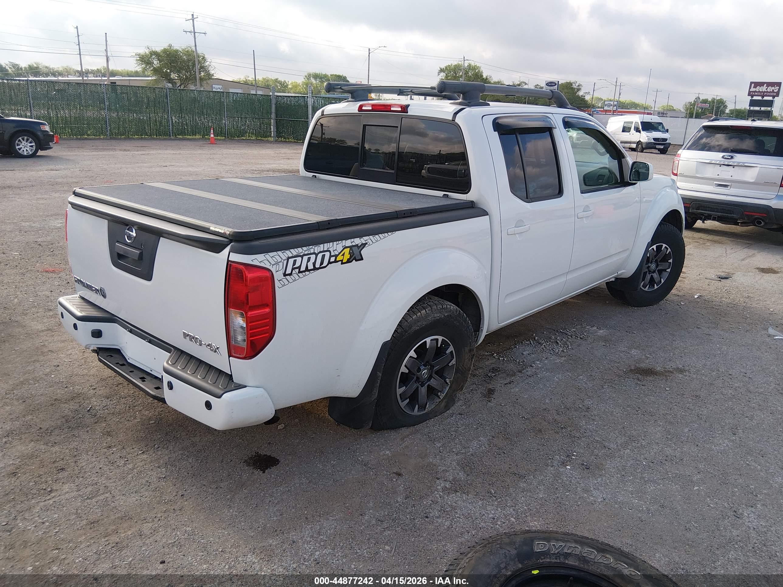 NISSAN FRONTIER image 4