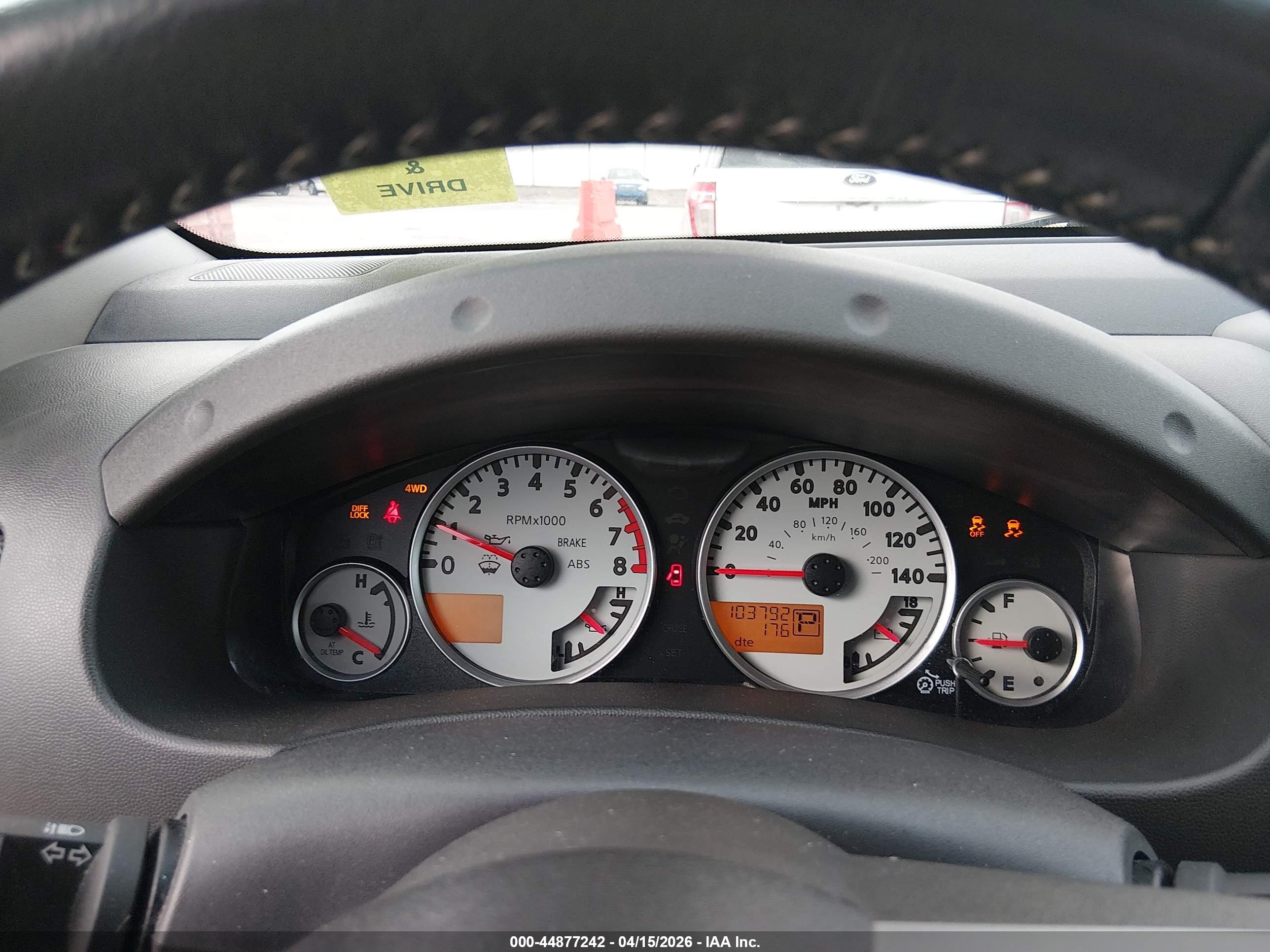 NISSAN FRONTIER image 7