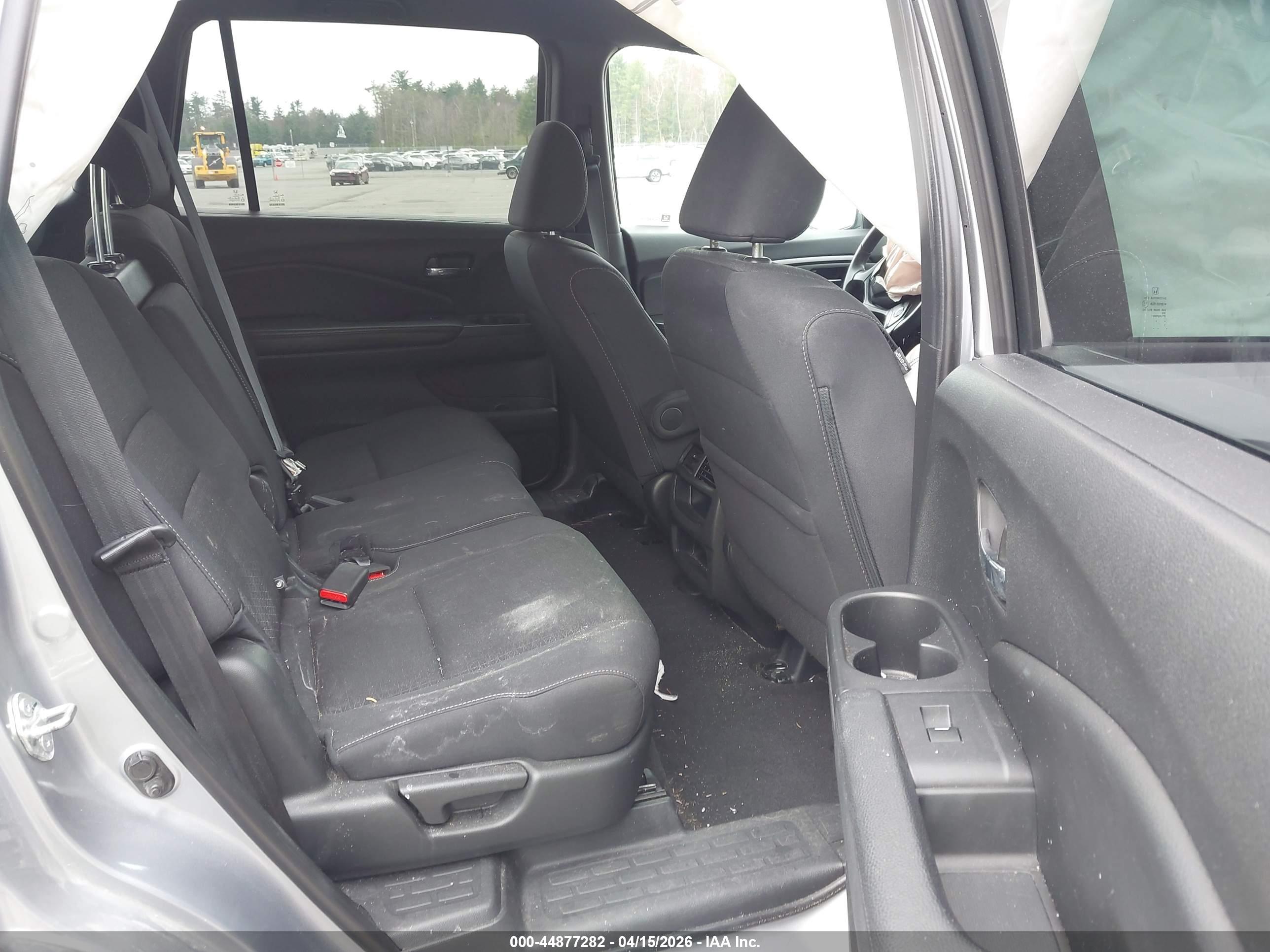 HONDA PASSPORT image 8