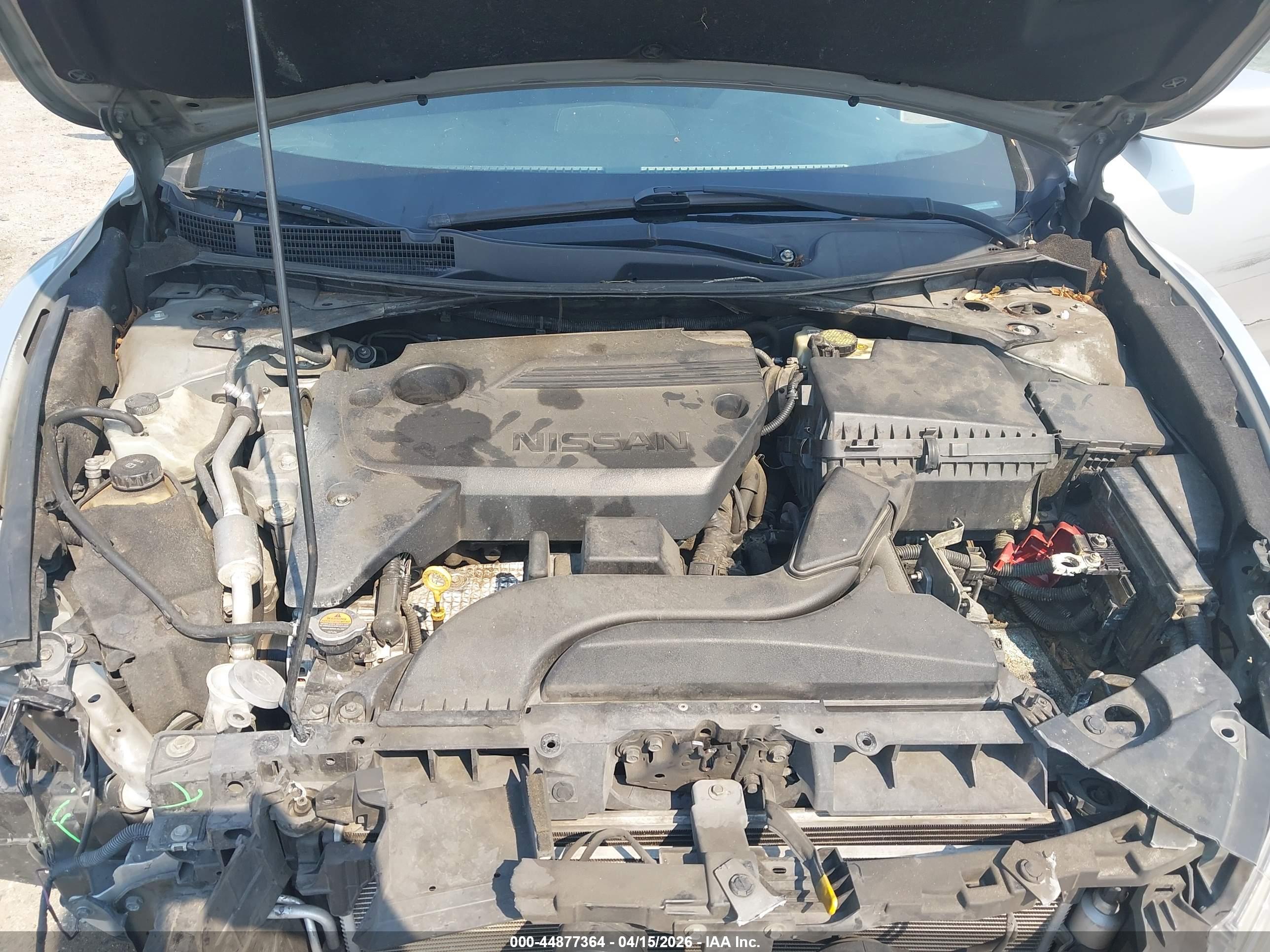 NISSAN ALTIMA image 10