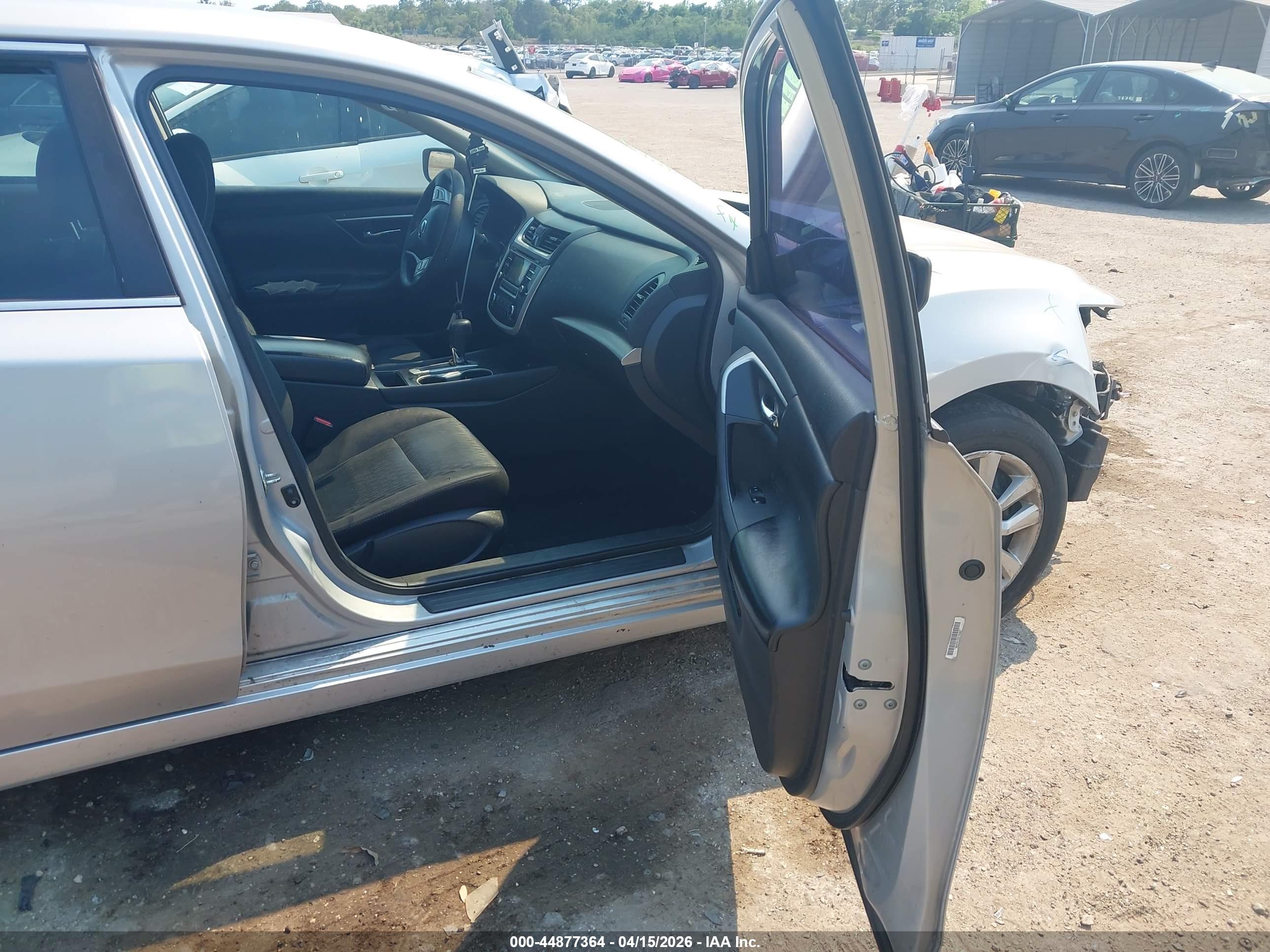 NISSAN ALTIMA image 5