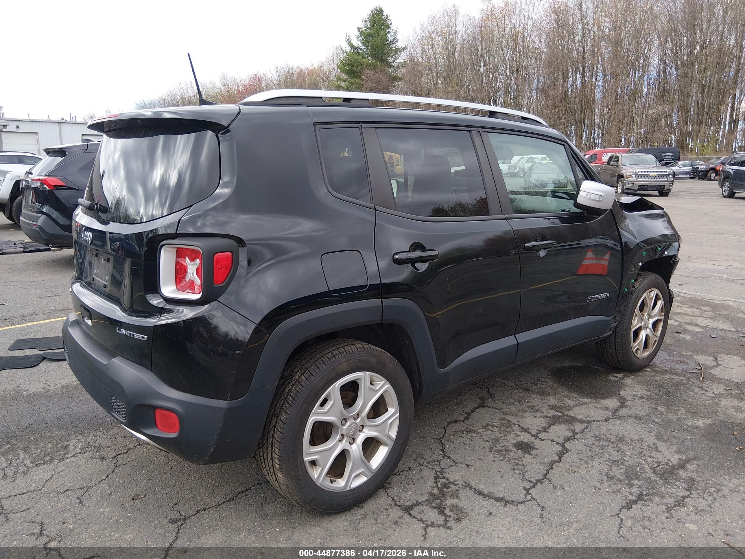 JEEP RENEGADE image 4