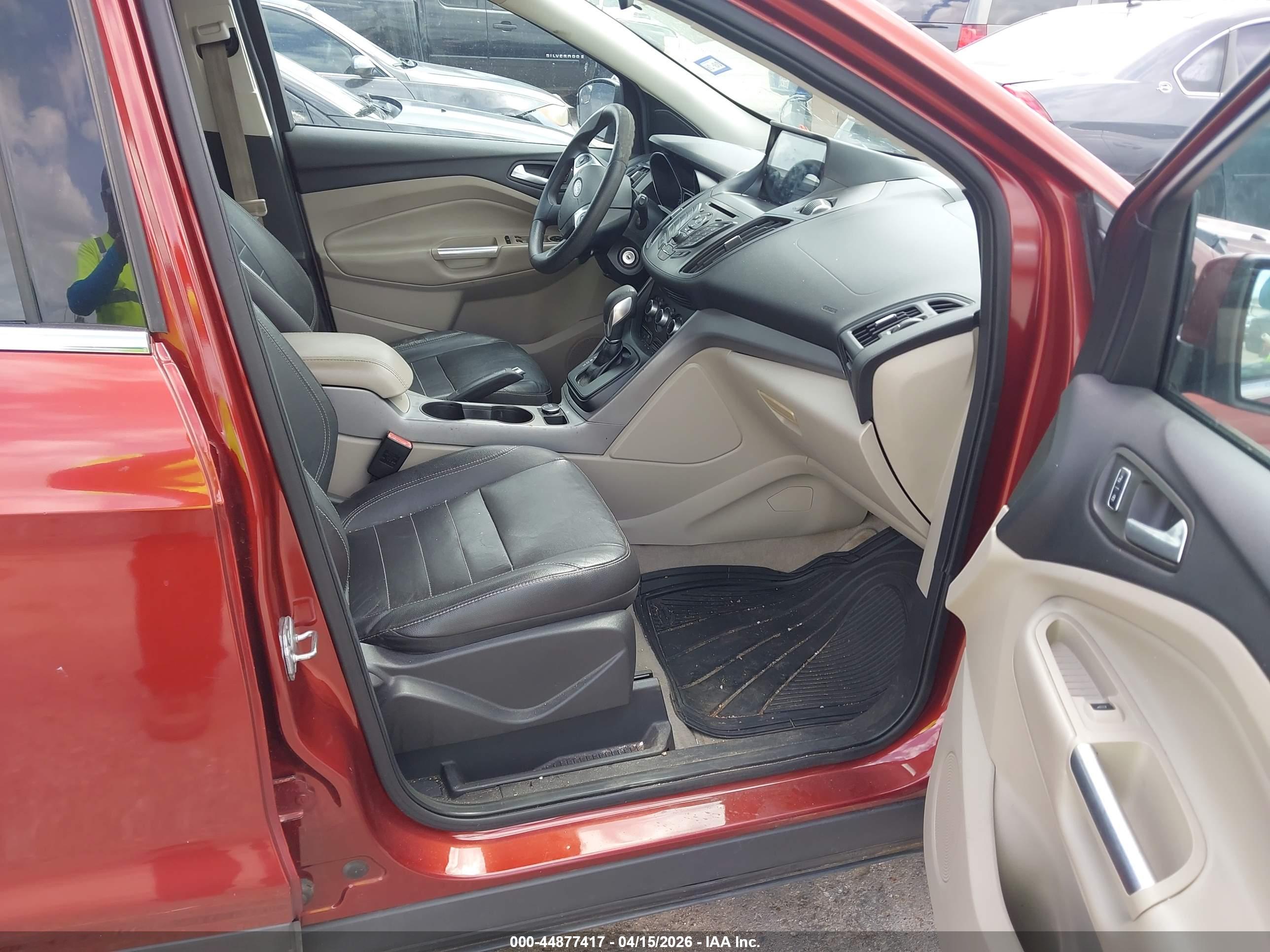 FORD ESCAPE image 5