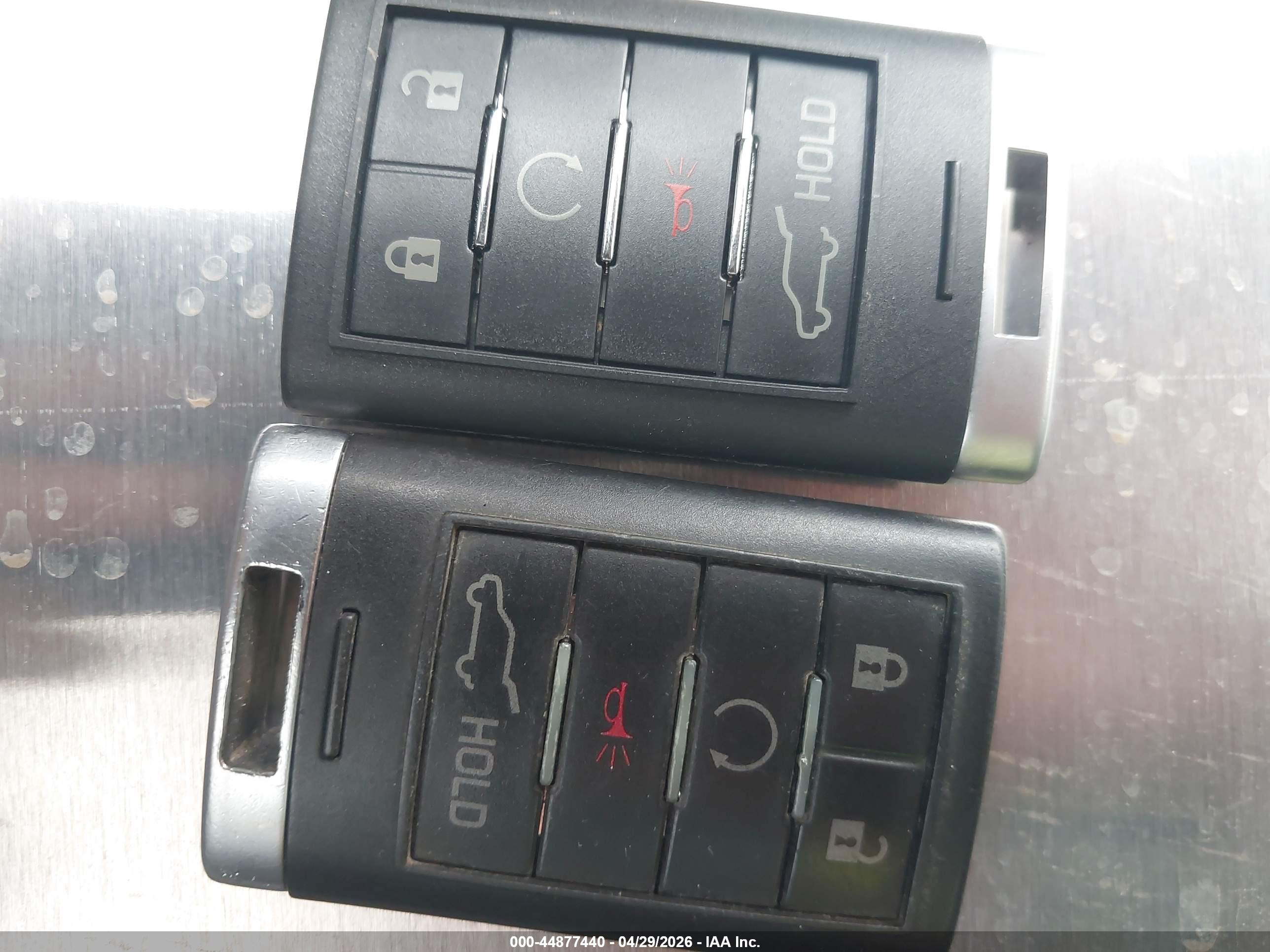 CADILLAC SRX image 11