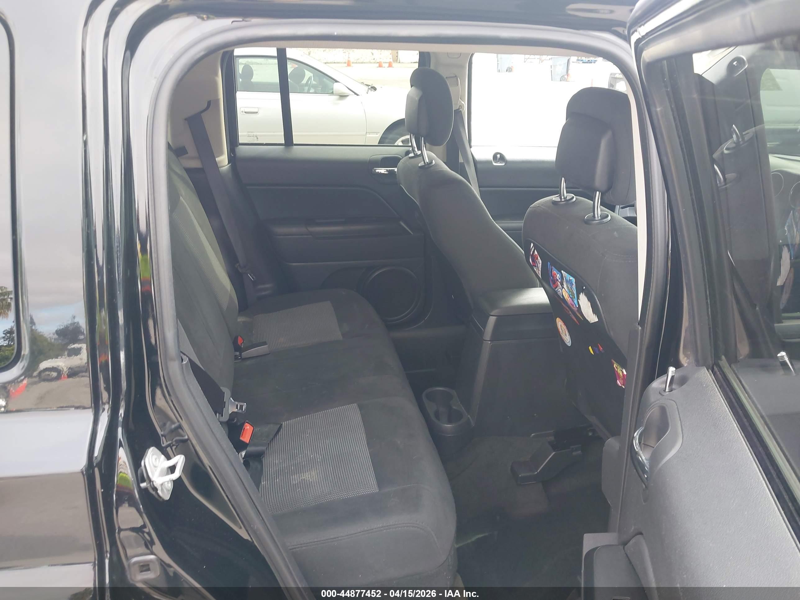JEEP PATRIOT image 8