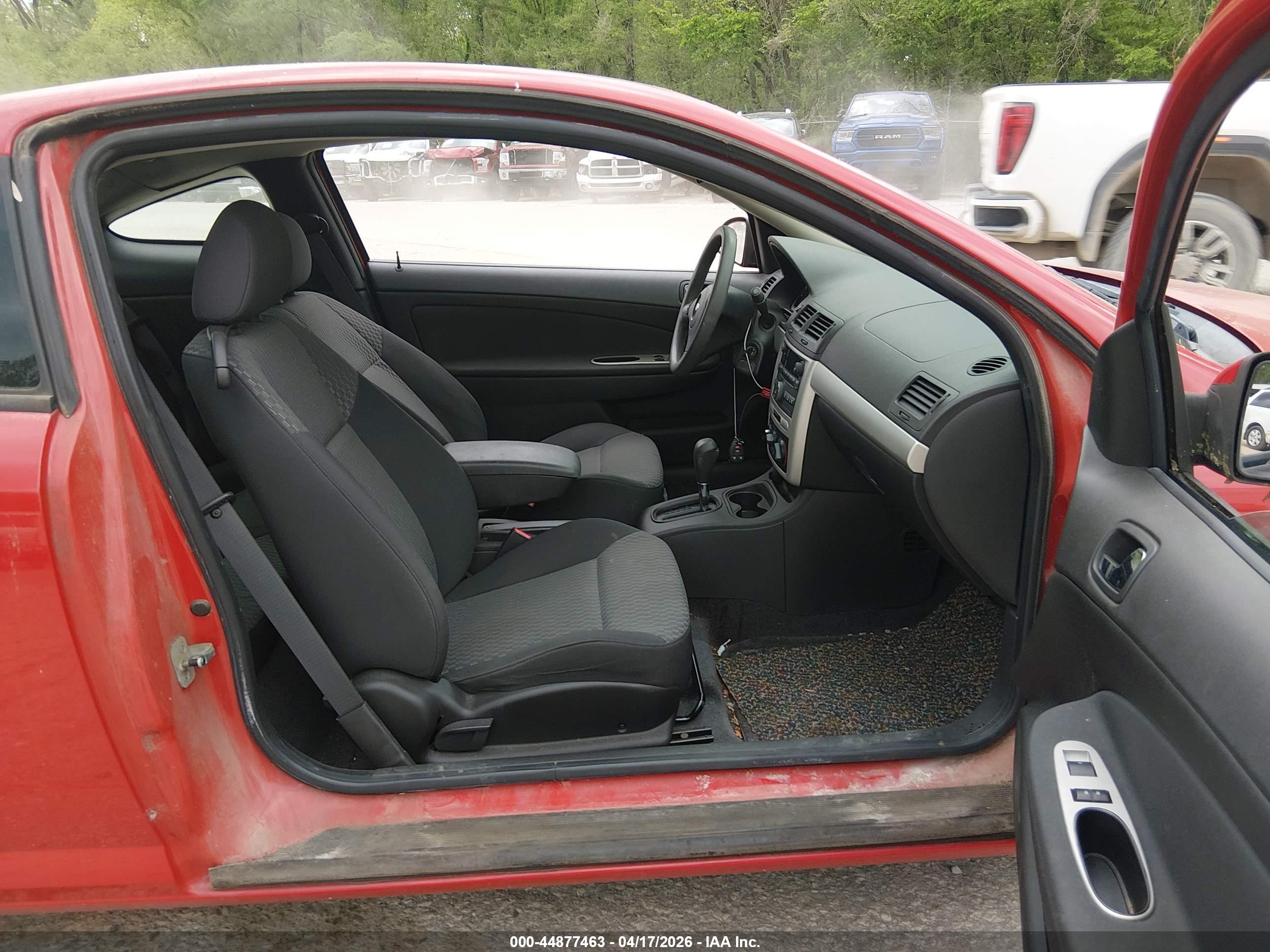 CHEVROLET COBALT image 5