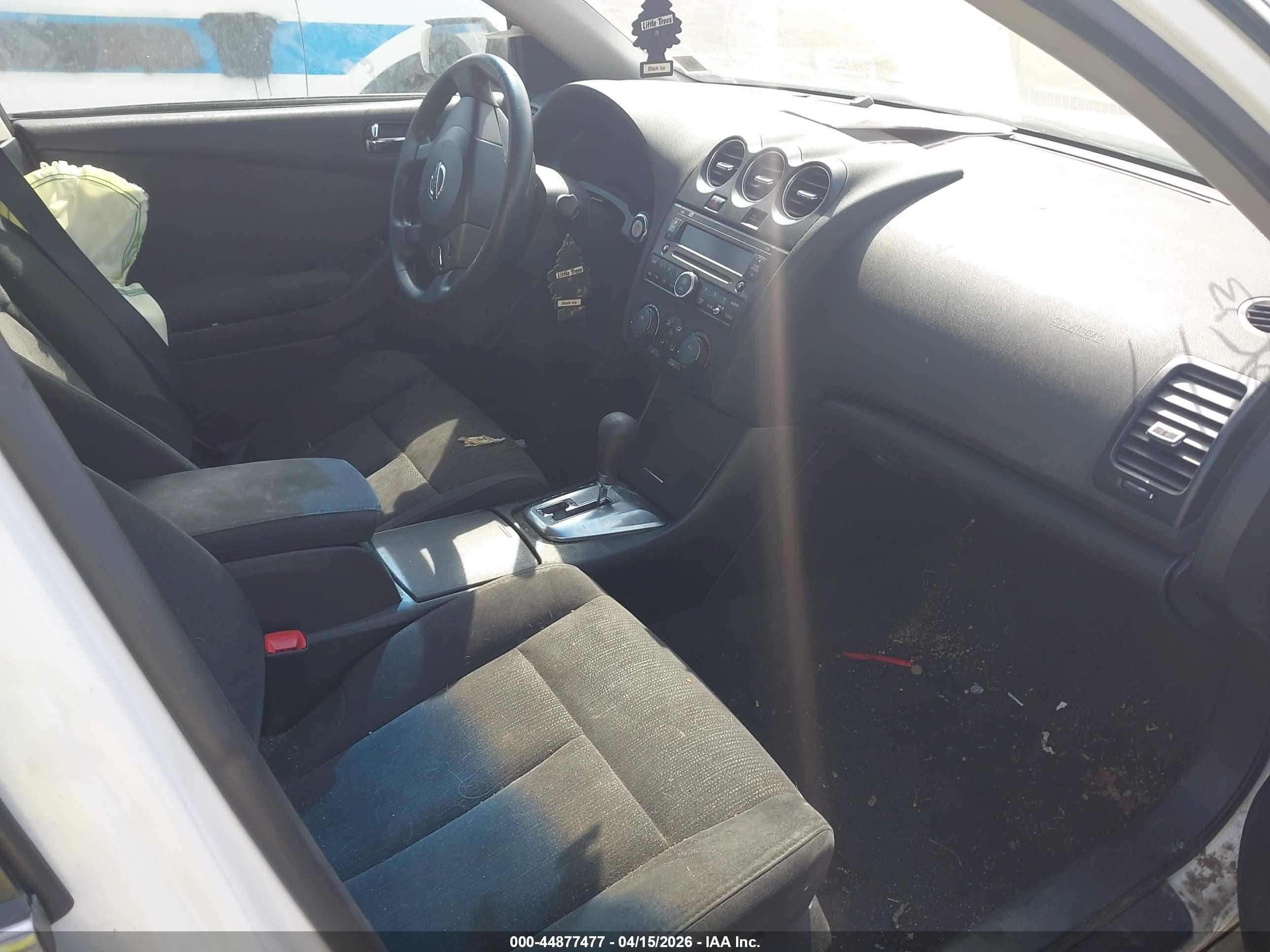 NISSAN ALTIMA image 5