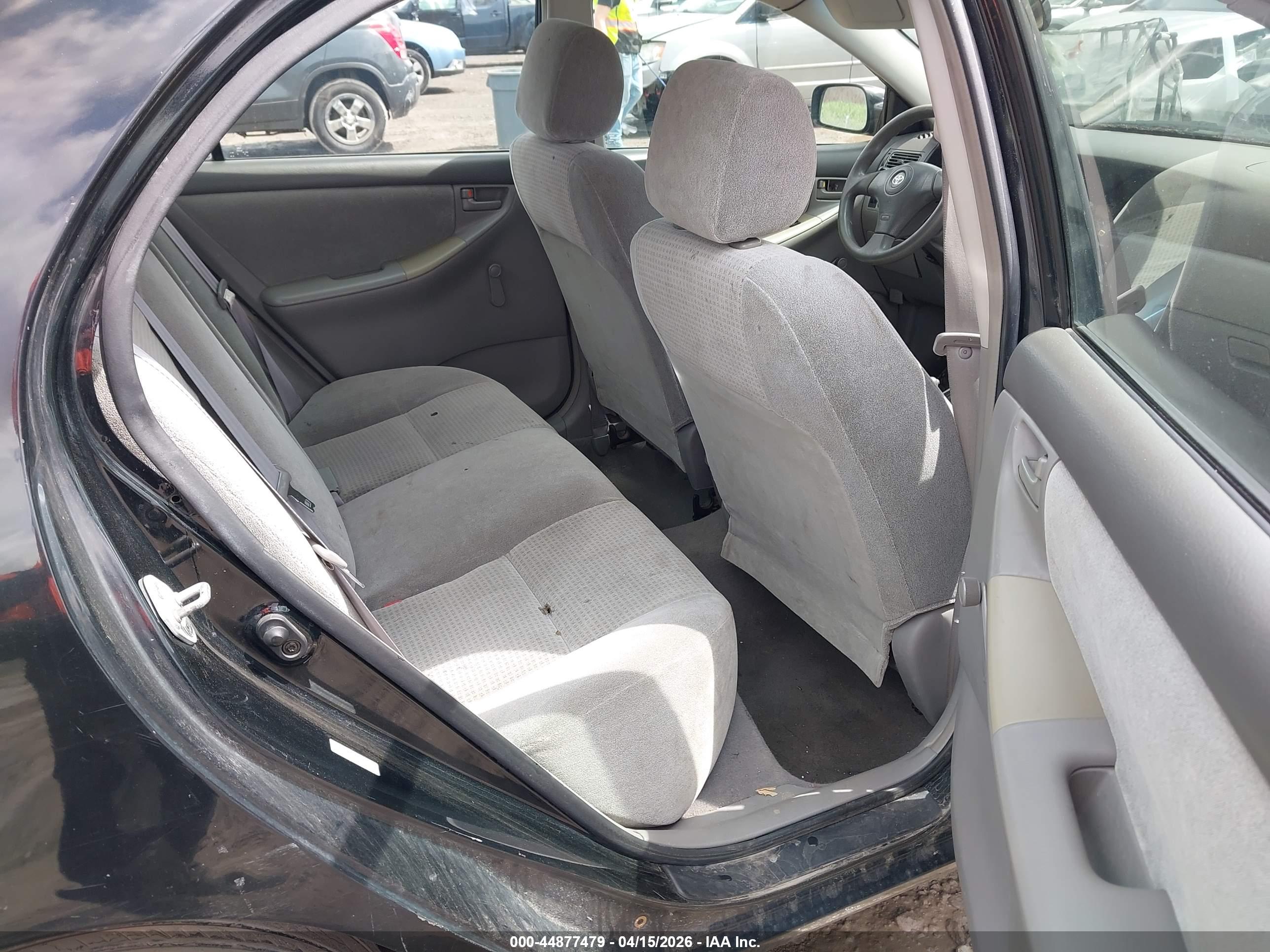 TOYOTA COROLLA image 8