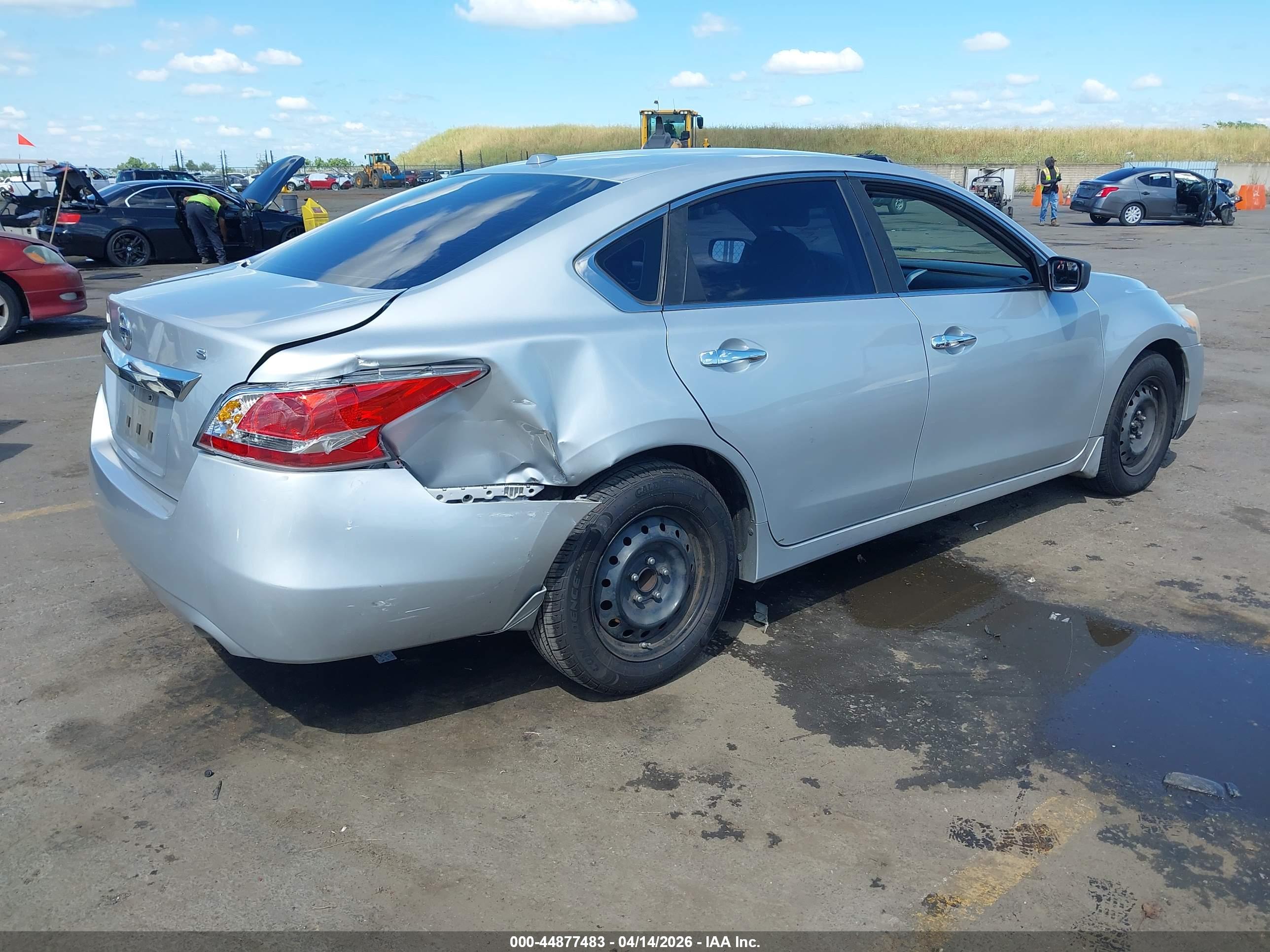 NISSAN ALTIMA image 4