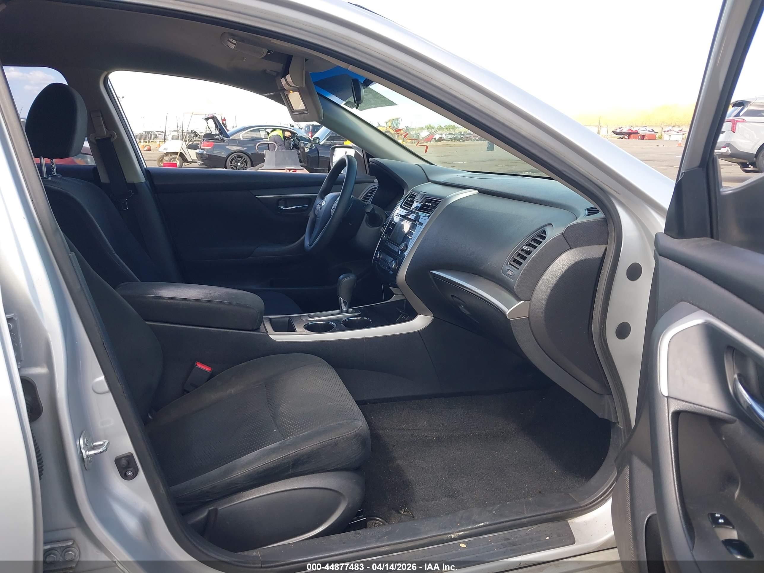 NISSAN ALTIMA image 5