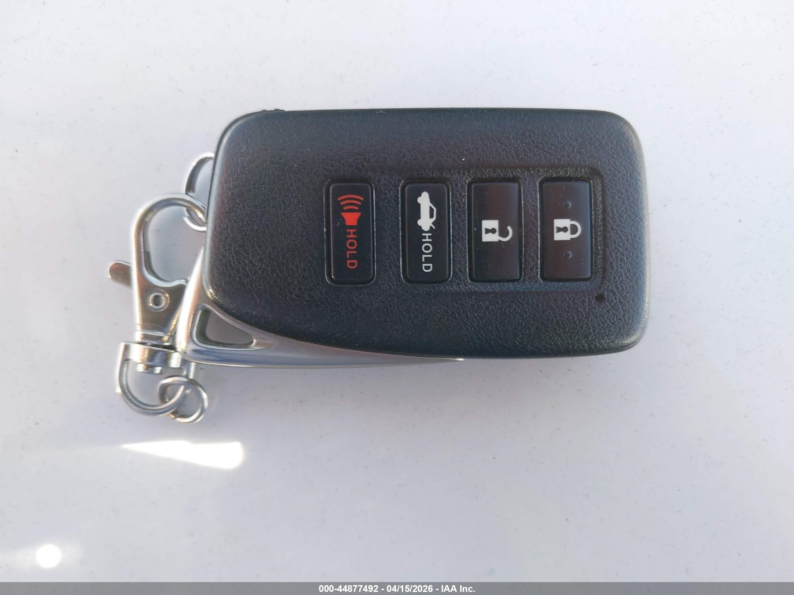 LEXUS ES image 11