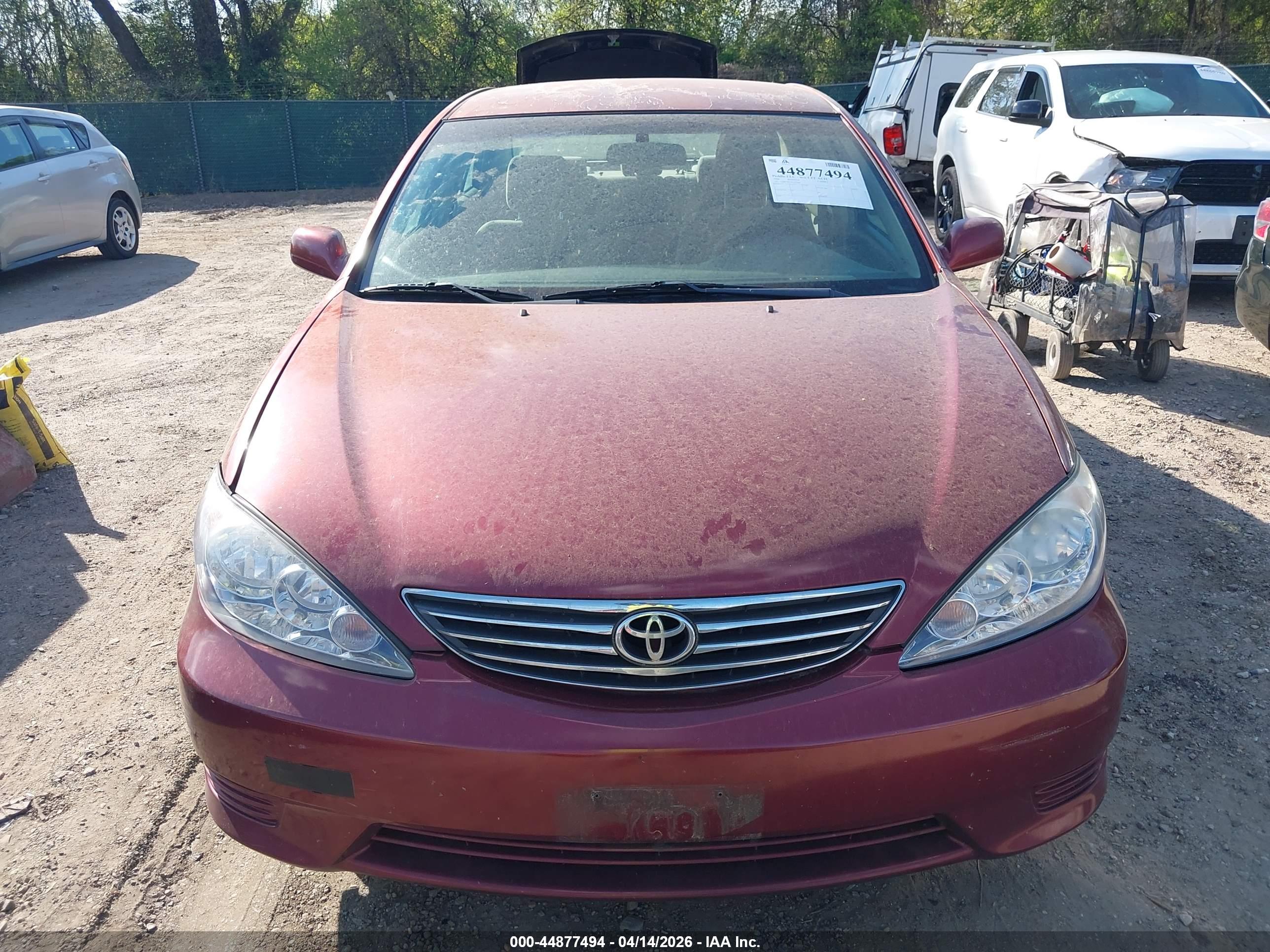 TOYOTA CAMRY image 6