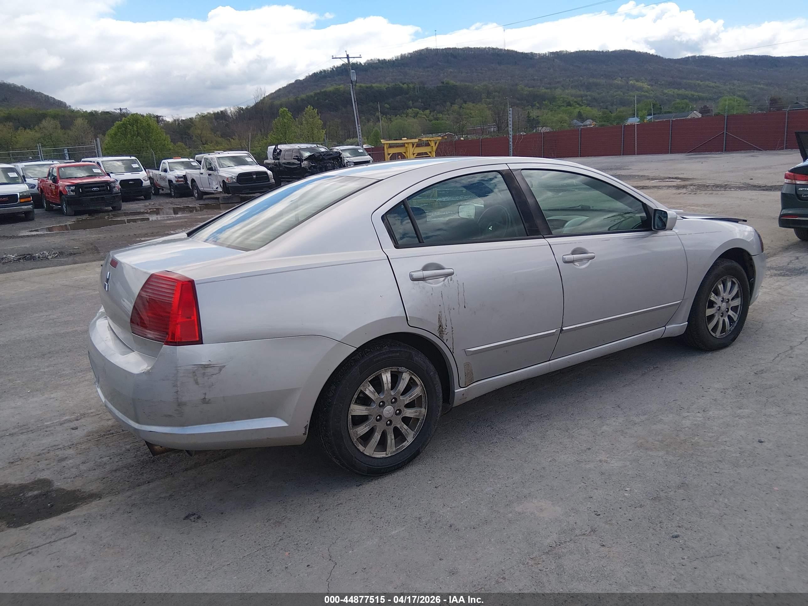 MITSUBISHI GALANT image 4