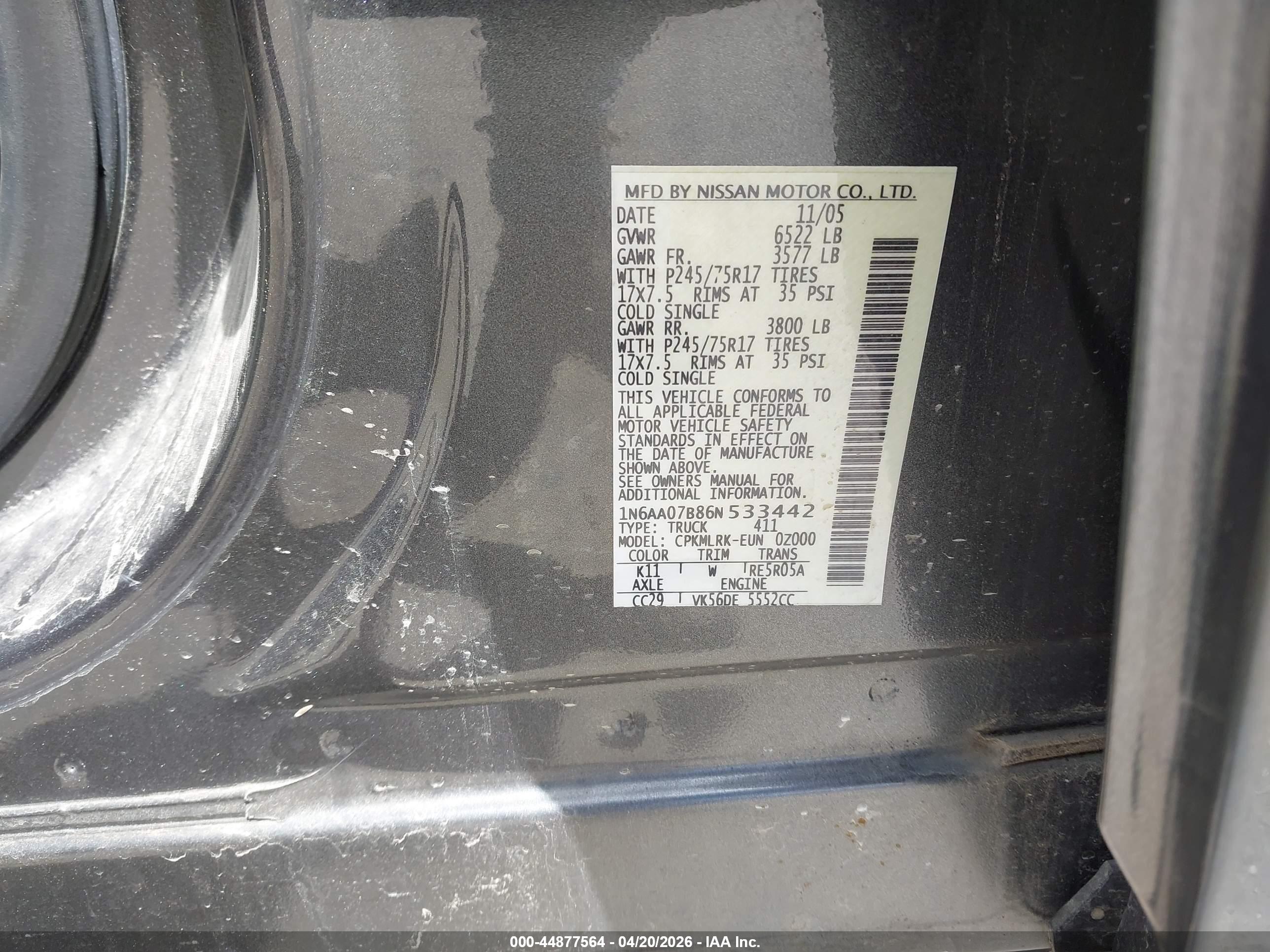 NISSAN TITAN image 9