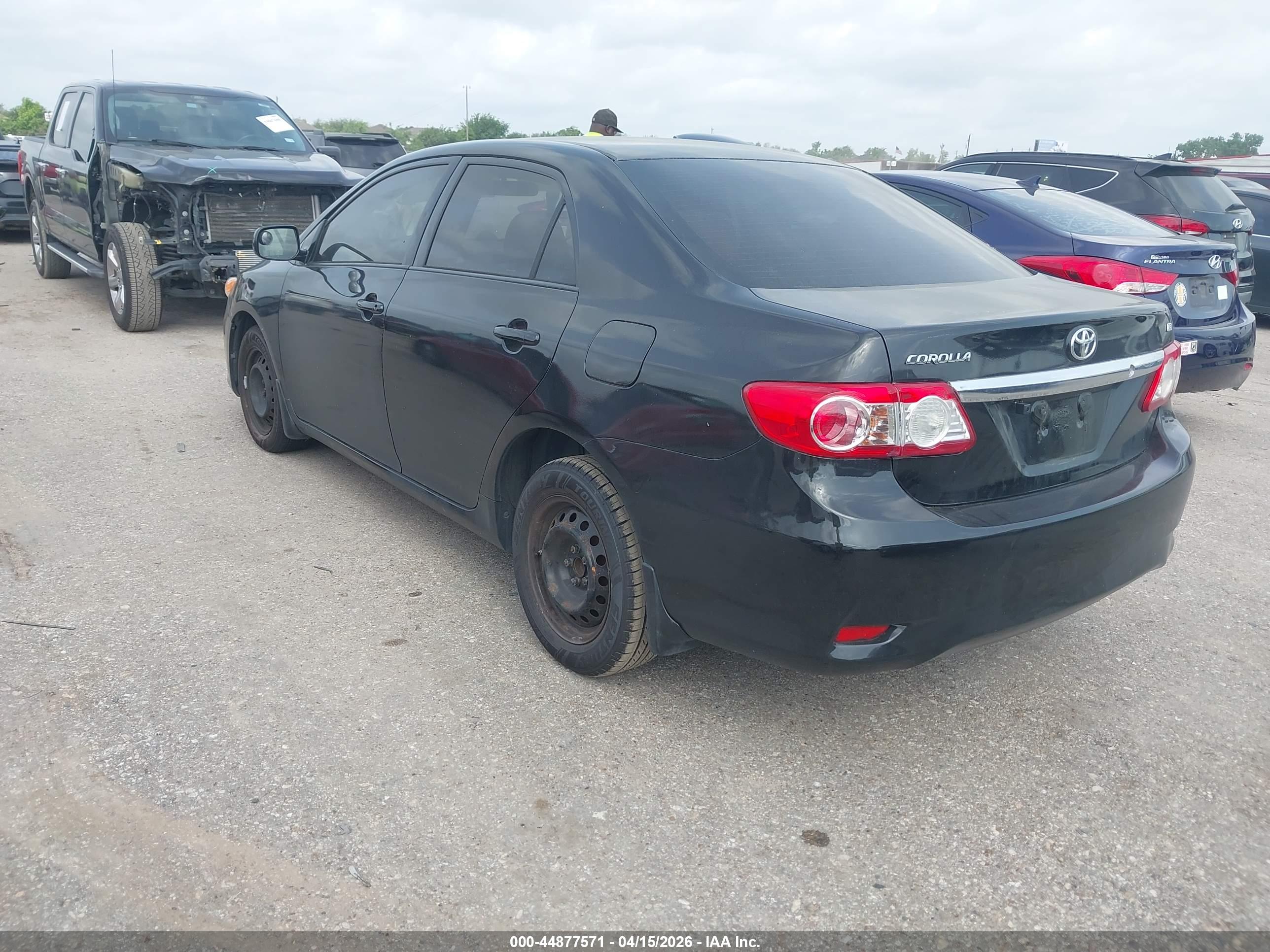 TOYOTA COROLLA image 3