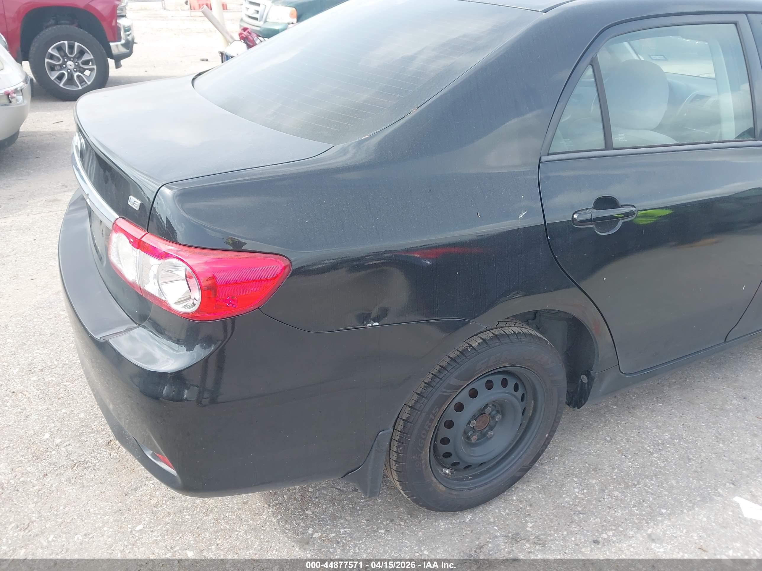 TOYOTA COROLLA image 6