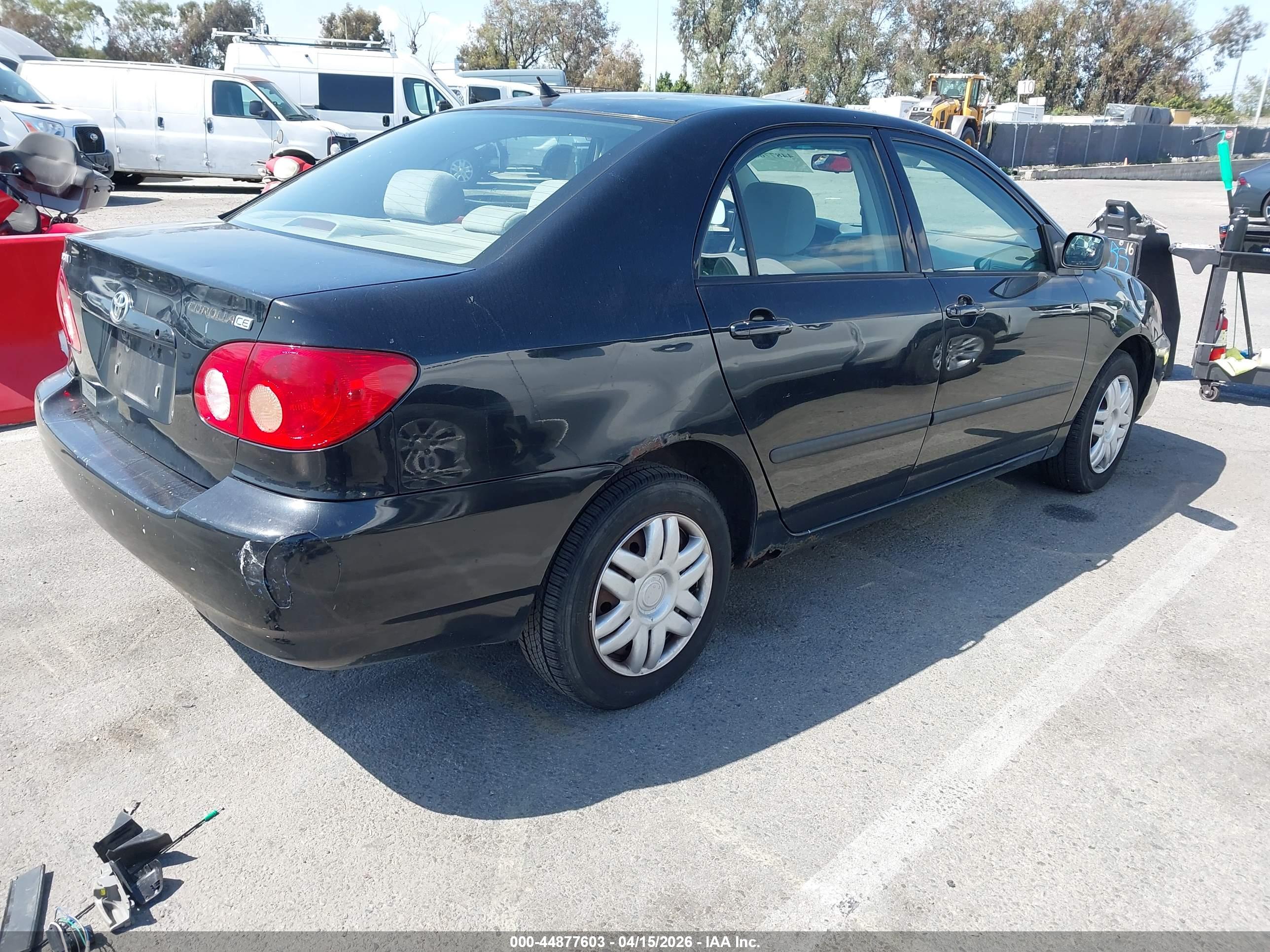 TOYOTA COROLLA image 4