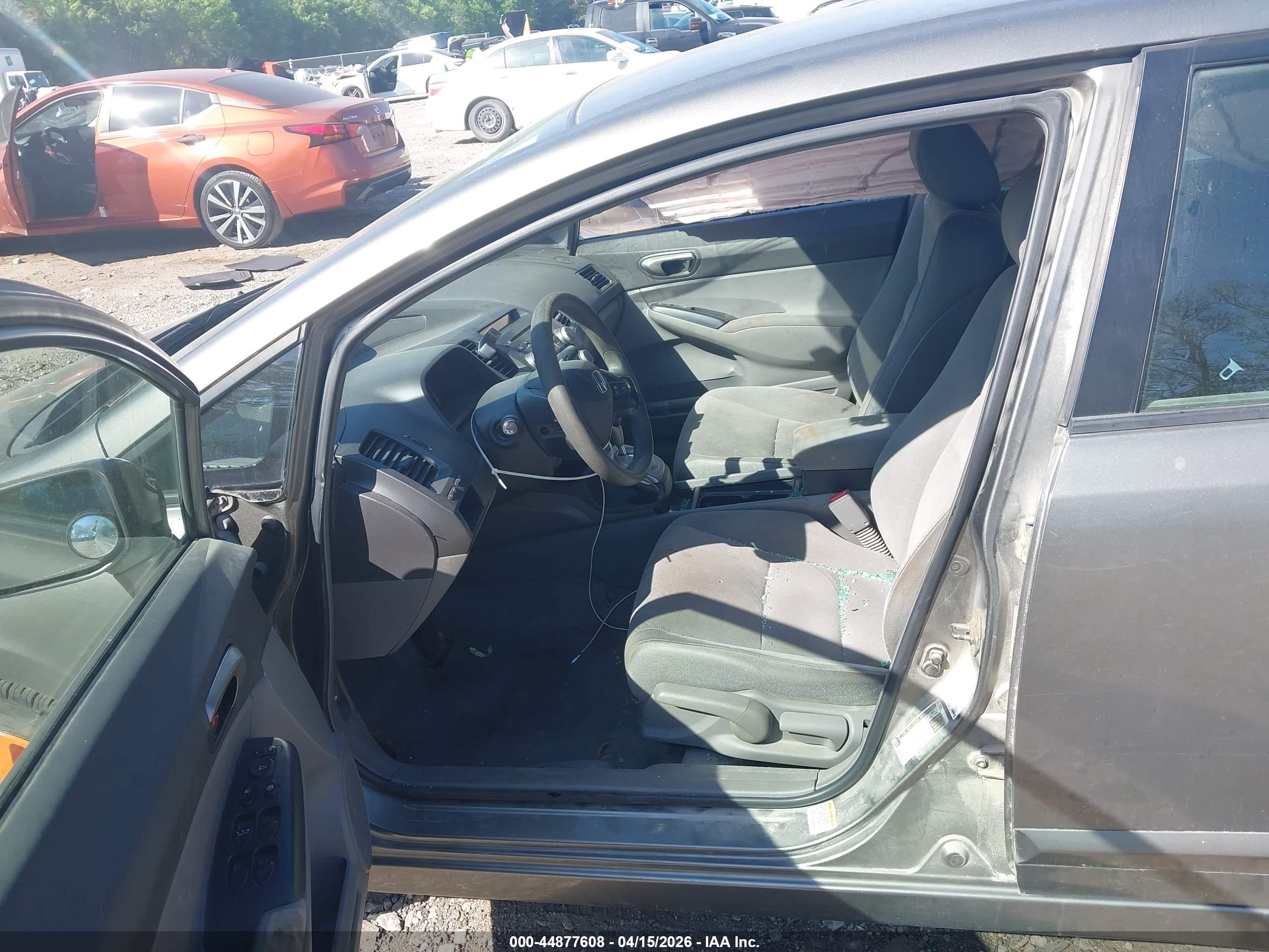 HONDA CIVIC image 5