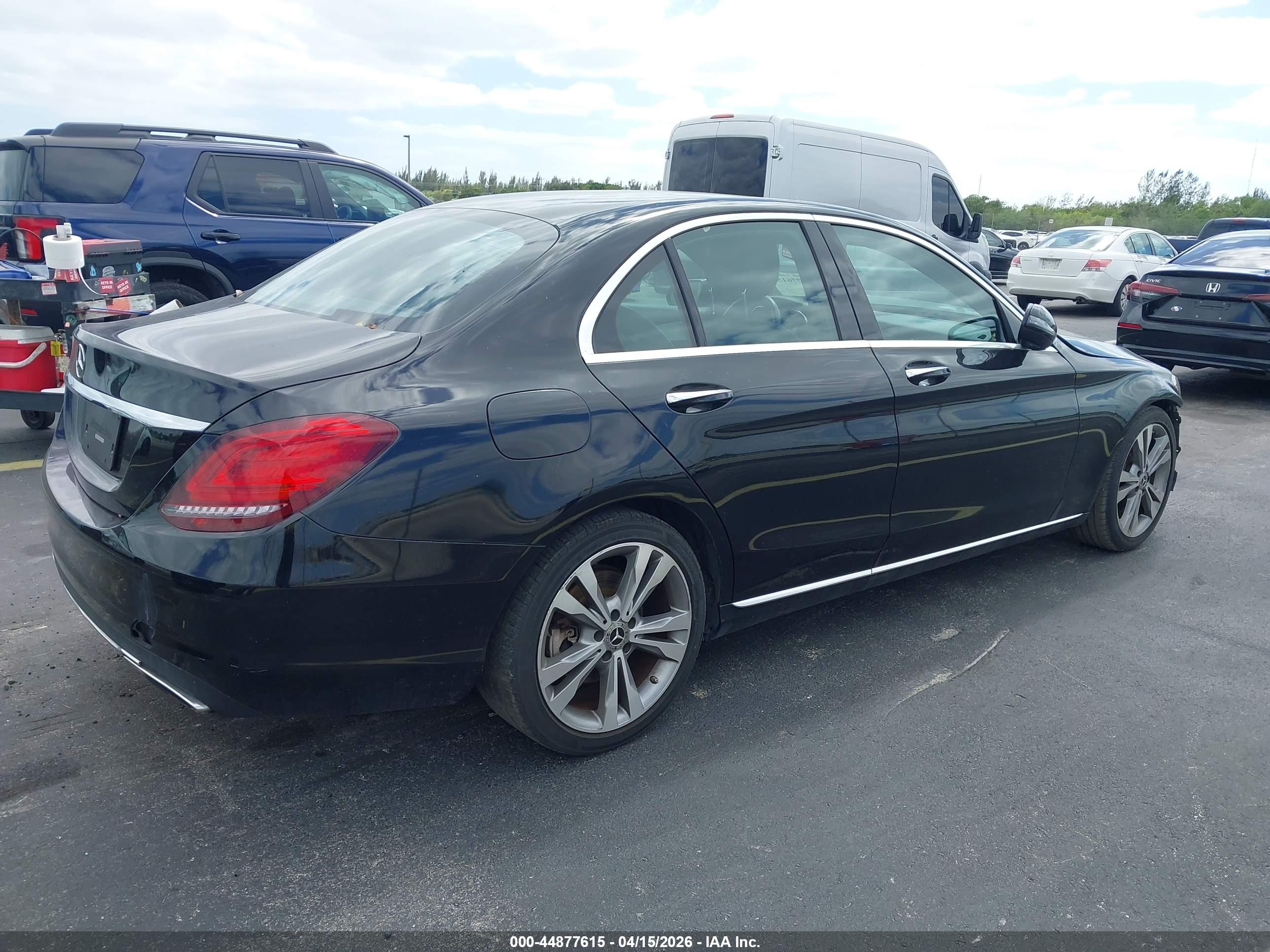 MERCEDES-BENZ C image 4