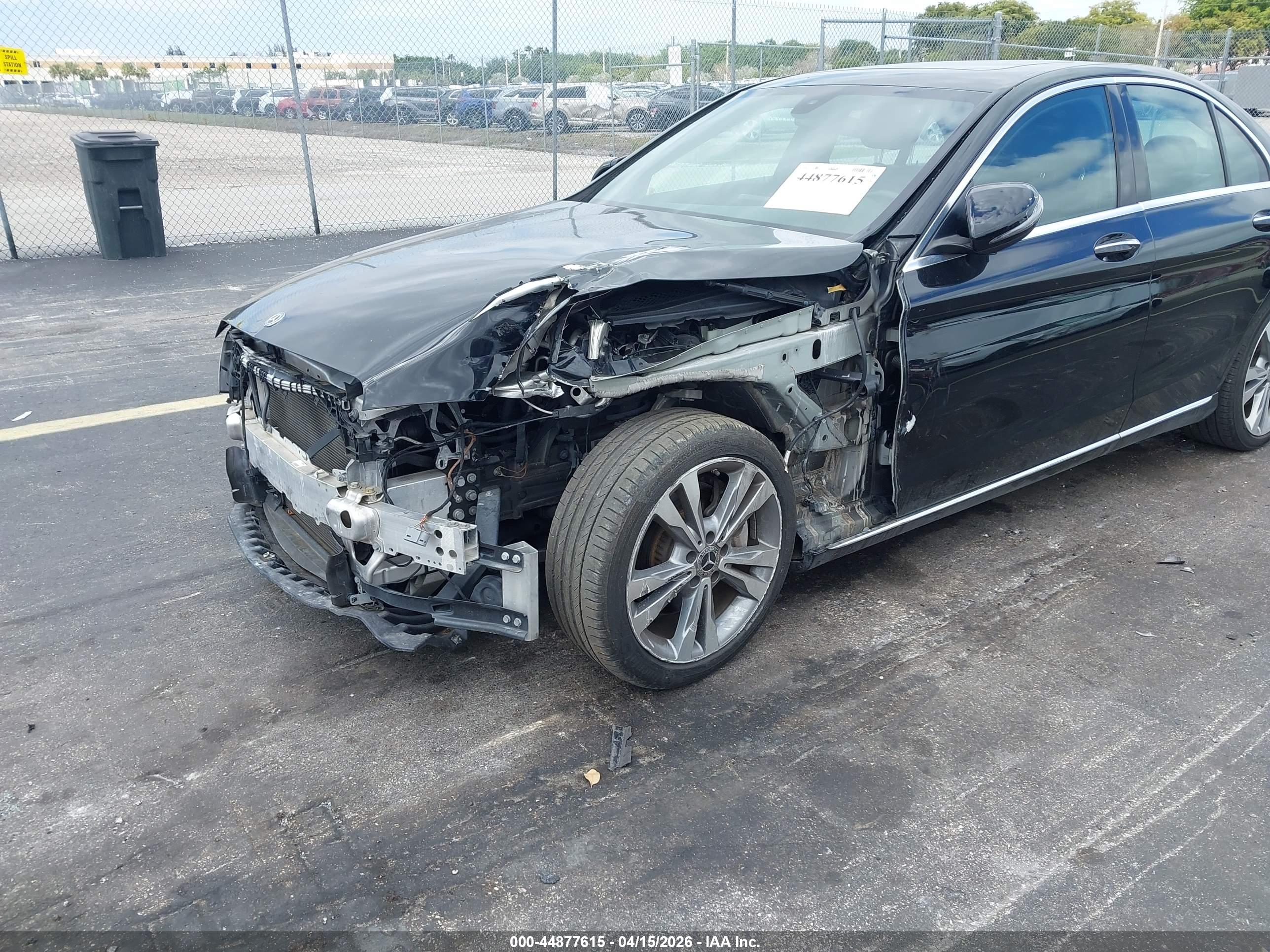 MERCEDES-BENZ C image 6