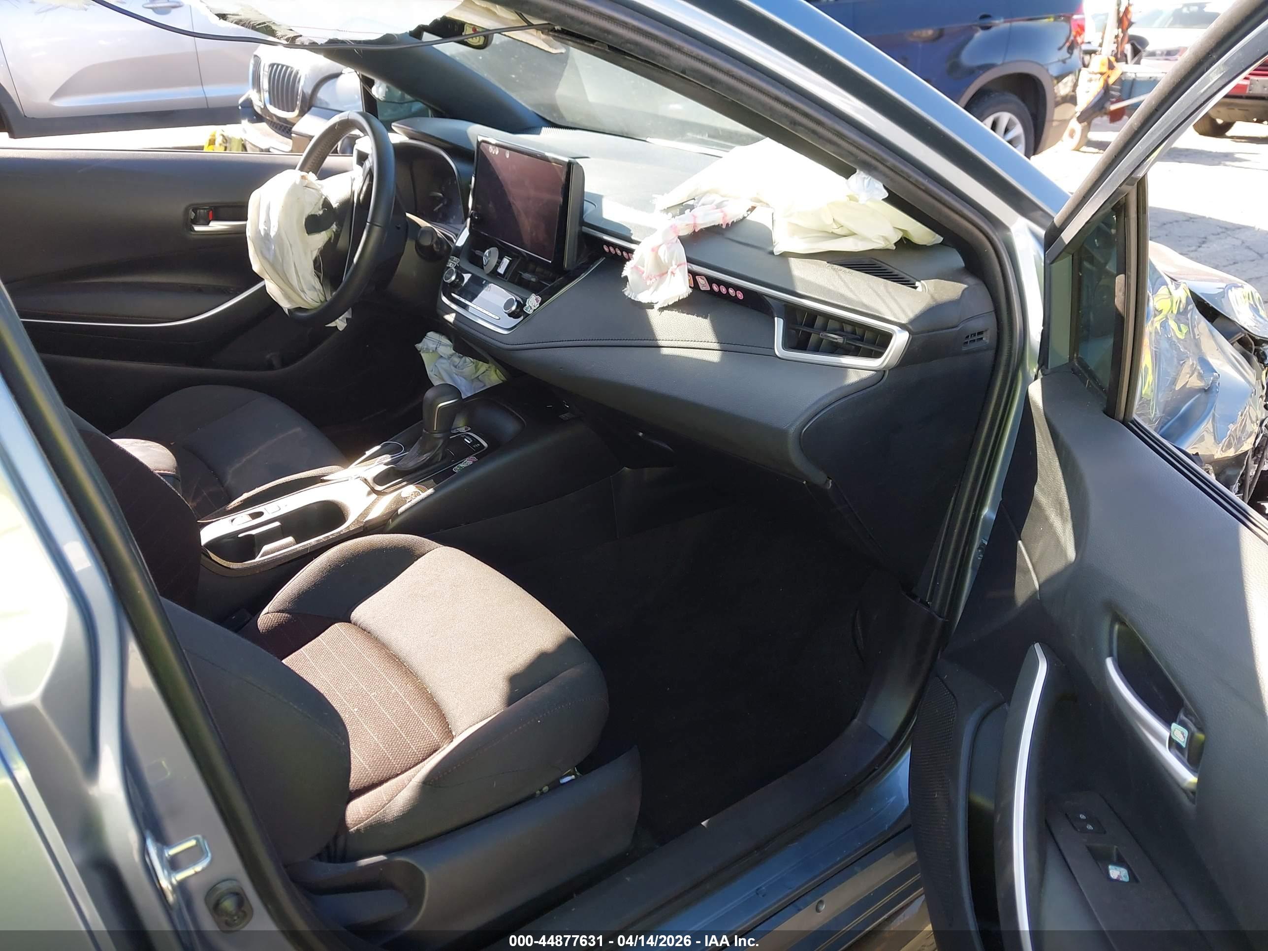 TOYOTA COROLLA image 5