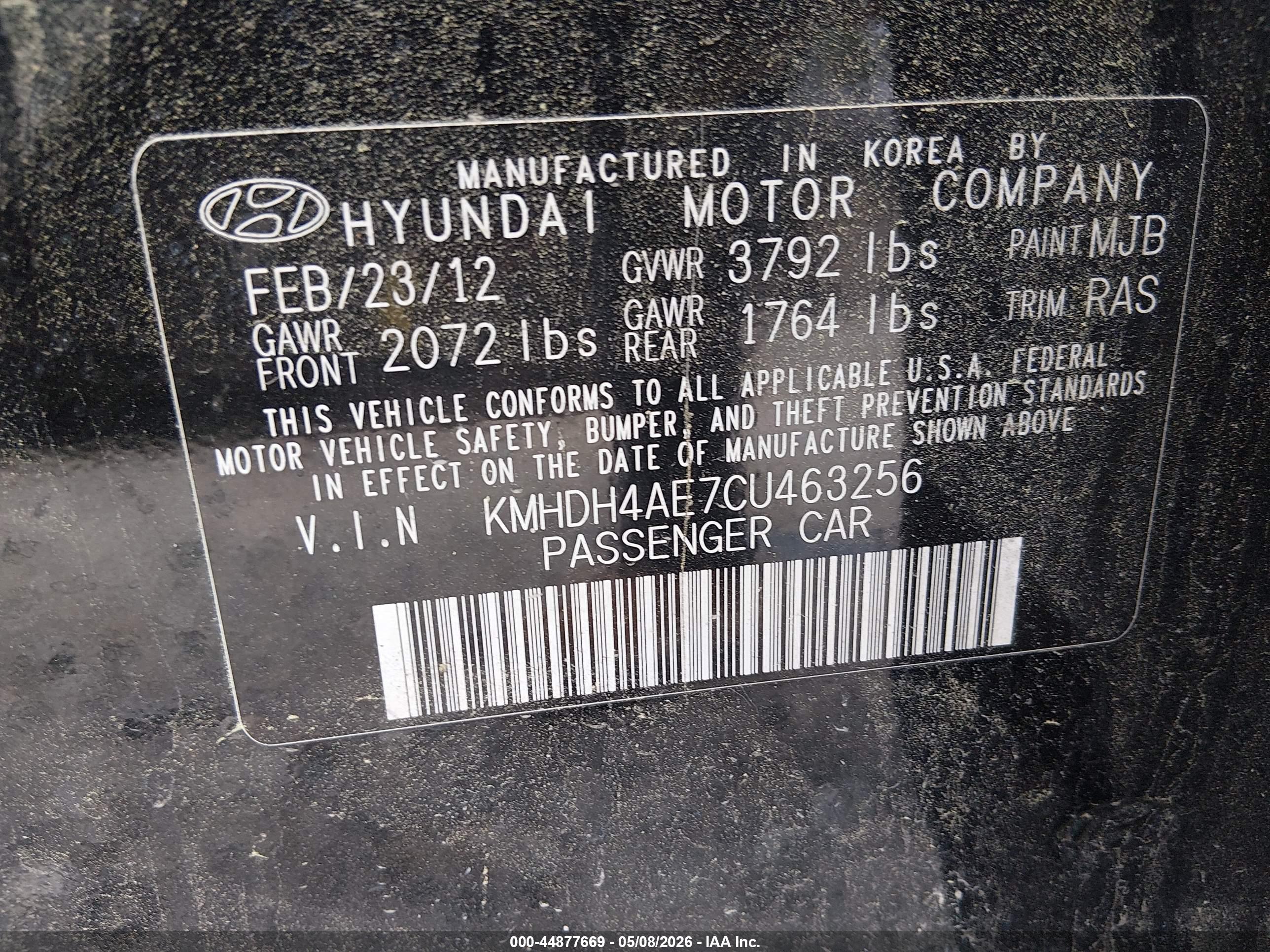 HYUNDAI ELANTRA image 9