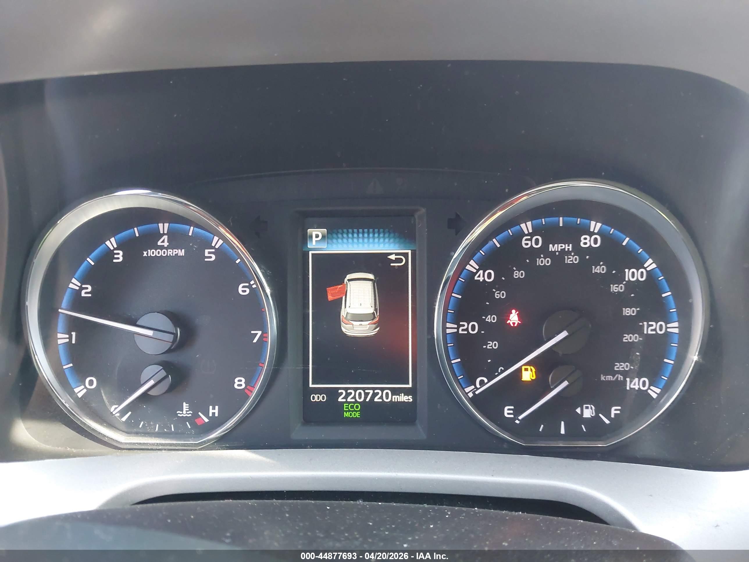 TOYOTA RAV4 image 7
