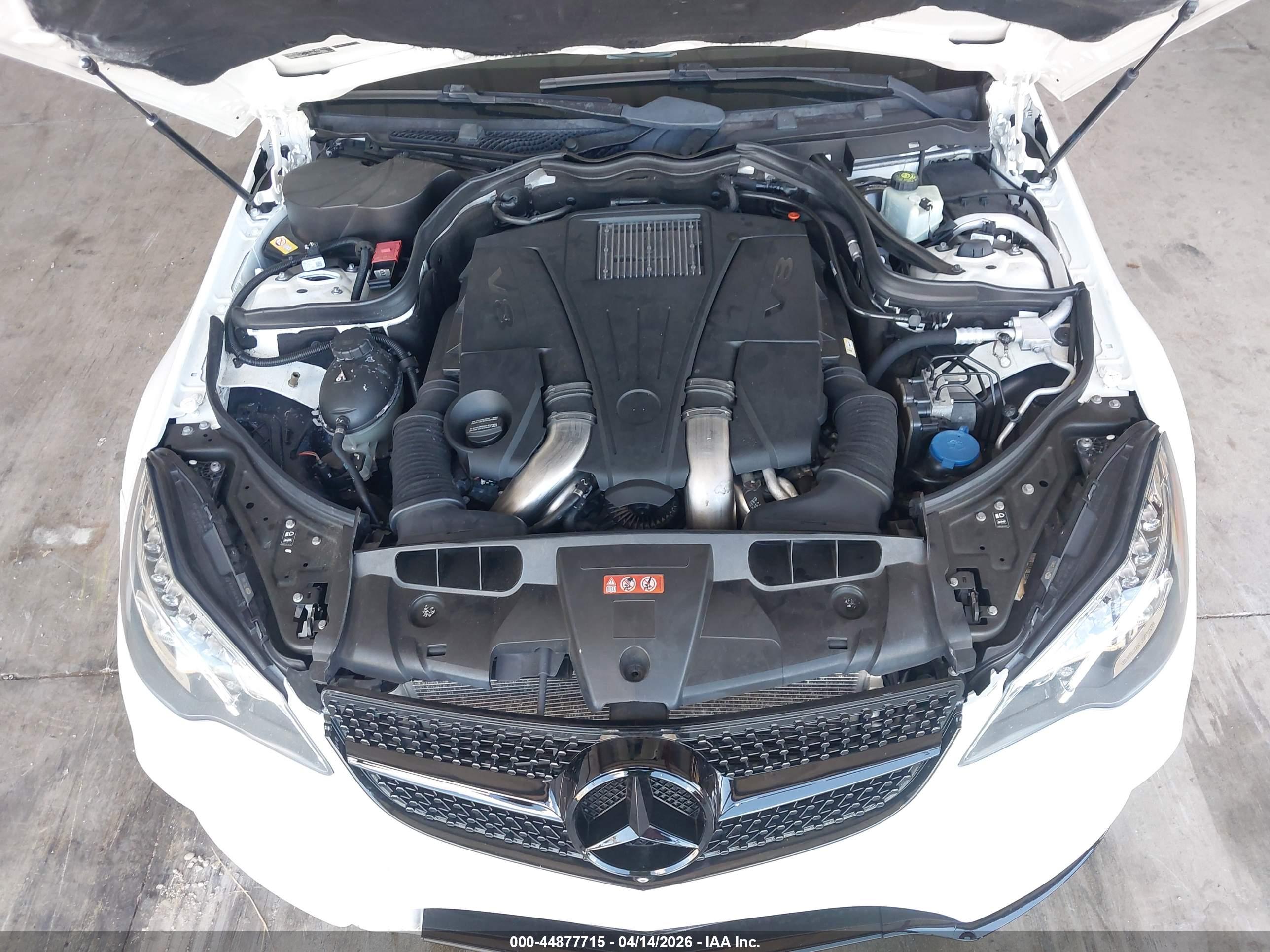 MERCEDES-BENZ E image 10