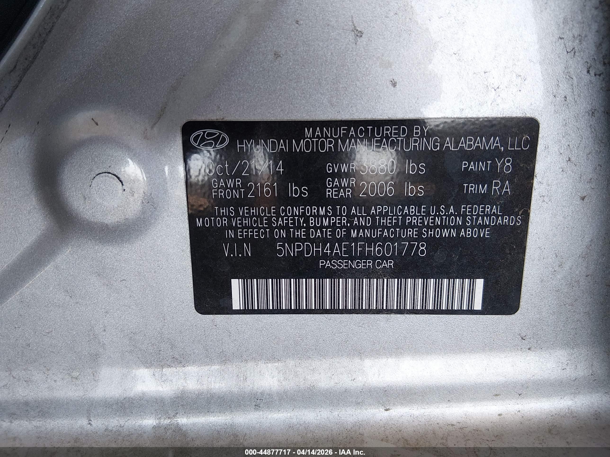 HYUNDAI ELANTRA image 9