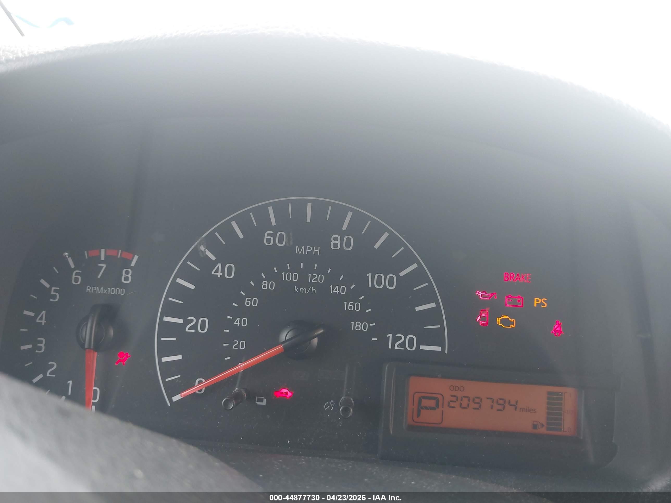 NISSAN NV200 image 7