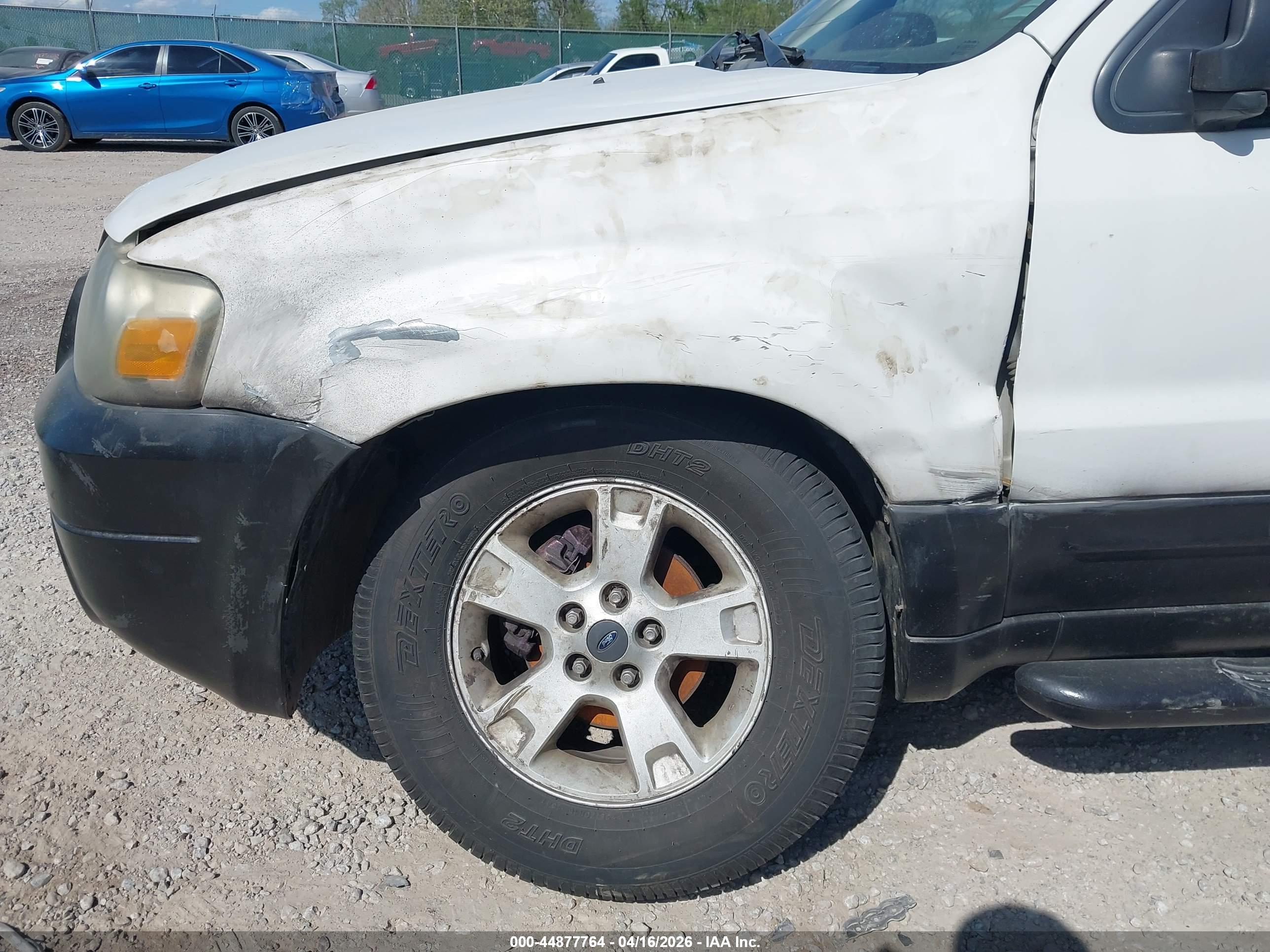 FORD ESCAPE image 6