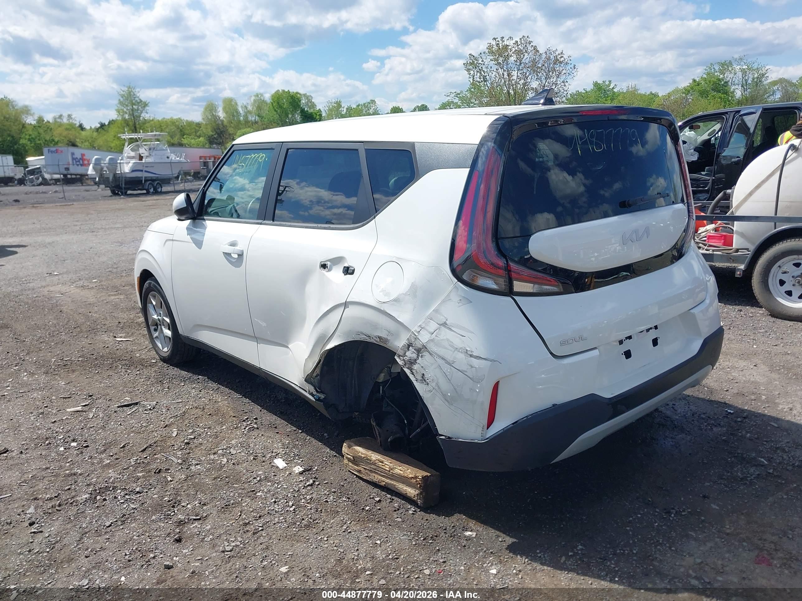 KIA SOUL image 3