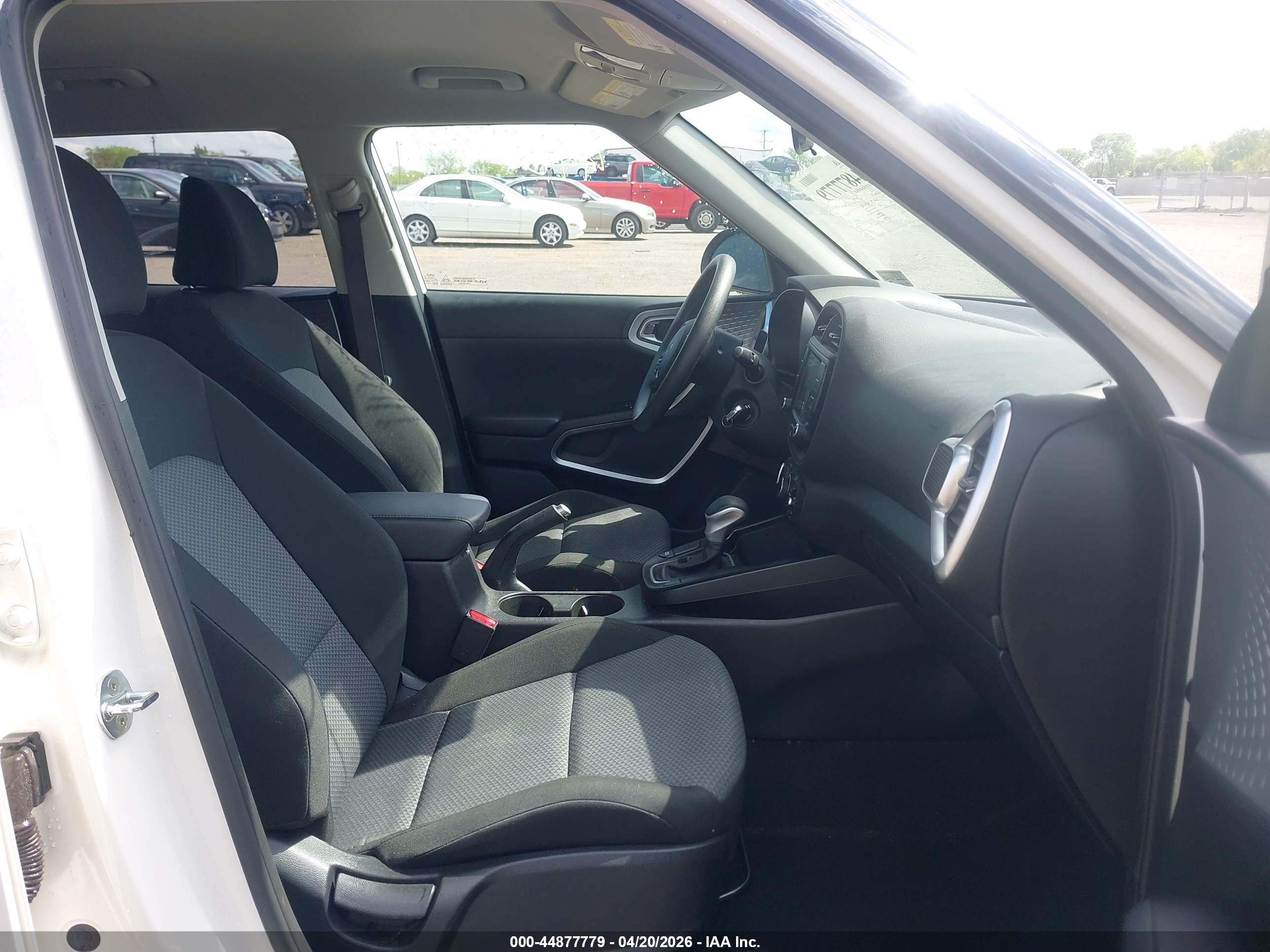 KIA SOUL image 5