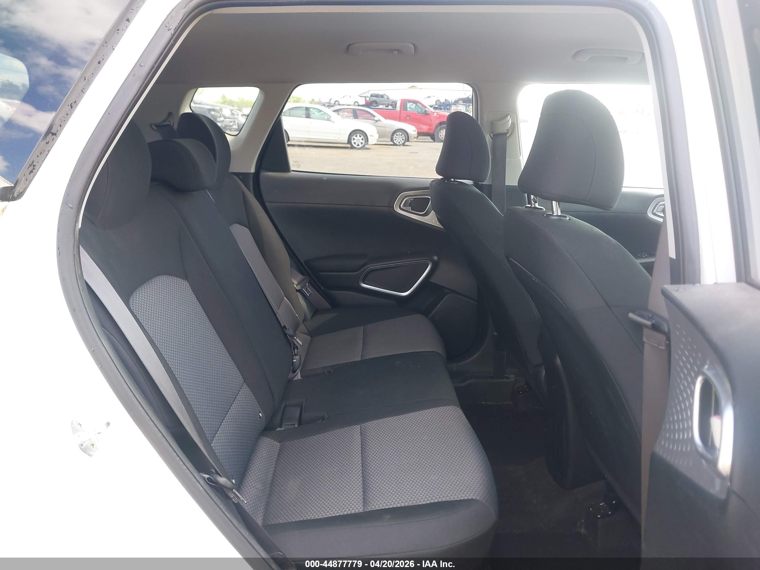KIA SOUL image 8