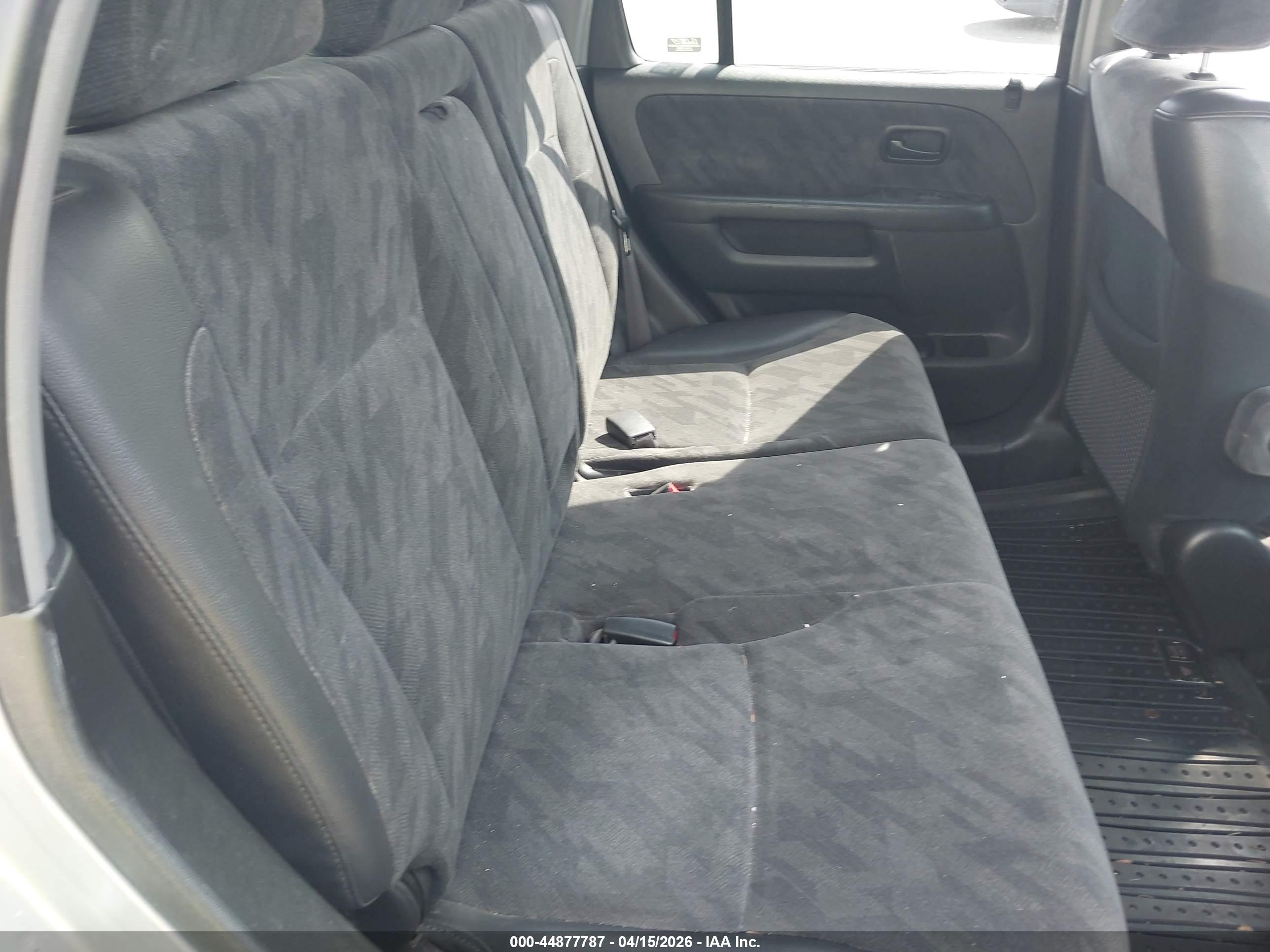 HONDA CR-V image 8