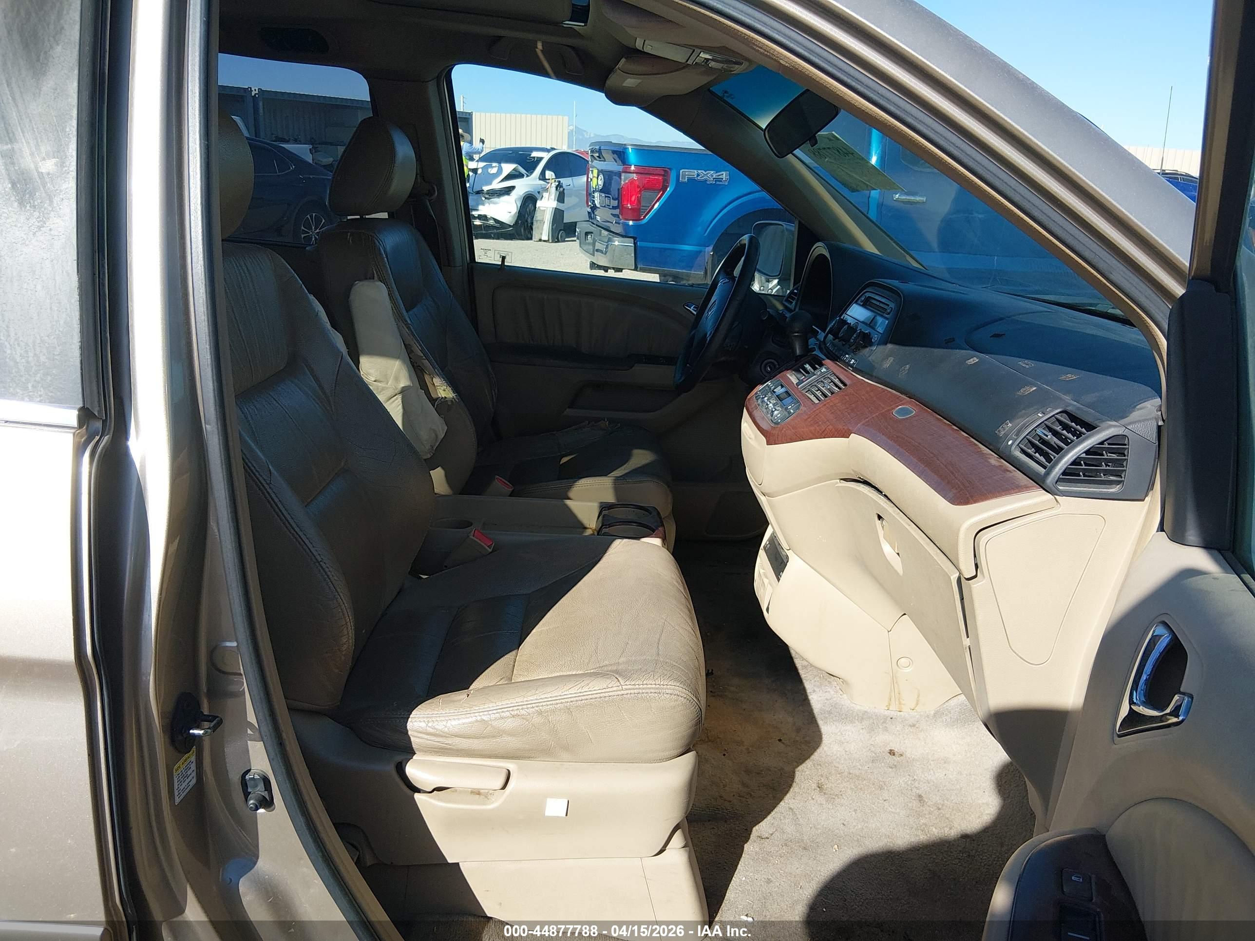 HONDA ODYSSEY image 5