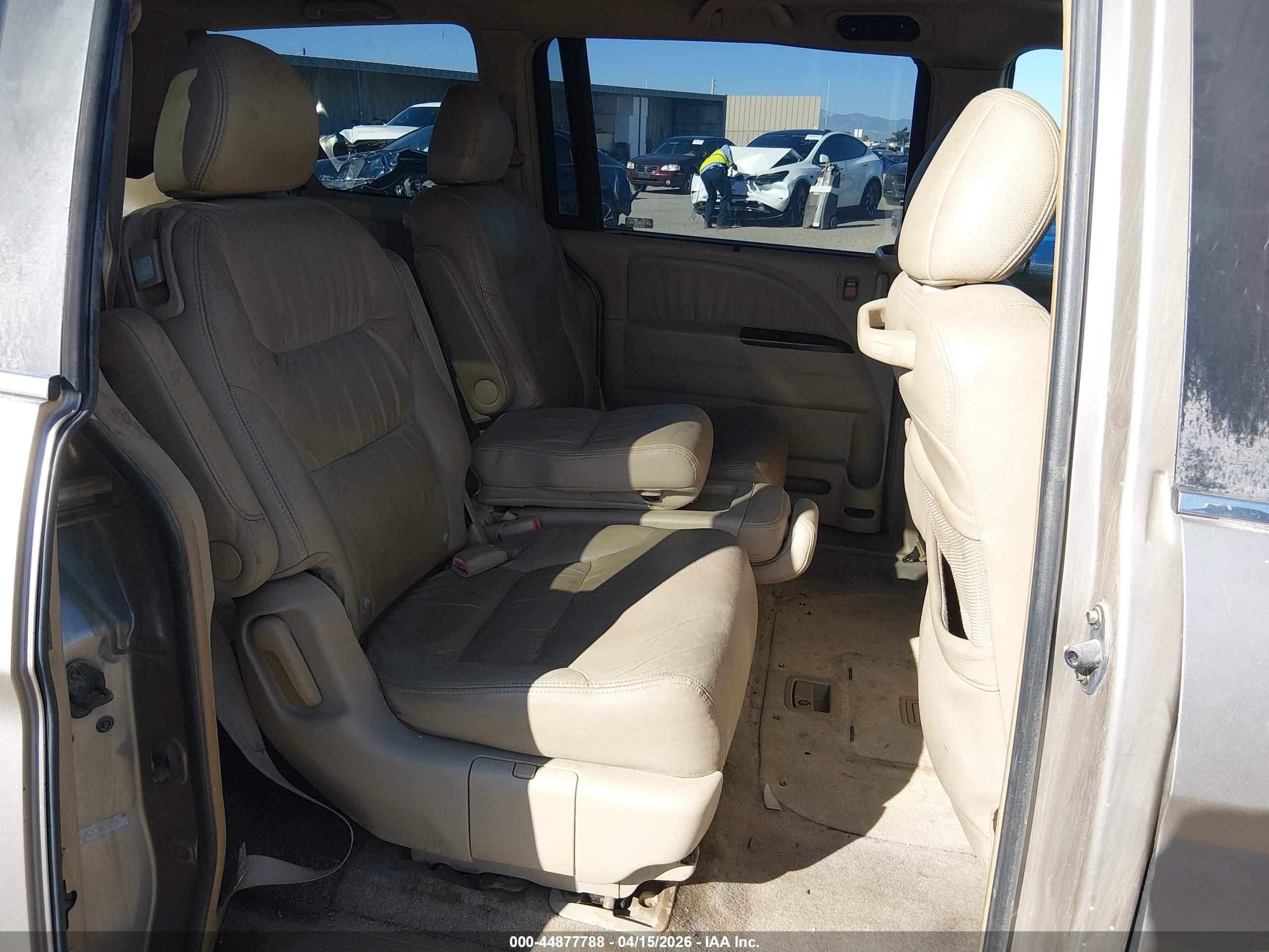 HONDA ODYSSEY image 8