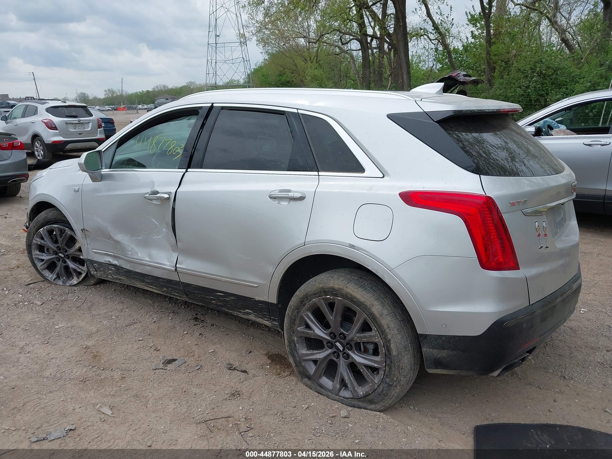 CADILLAC XT5 image 3