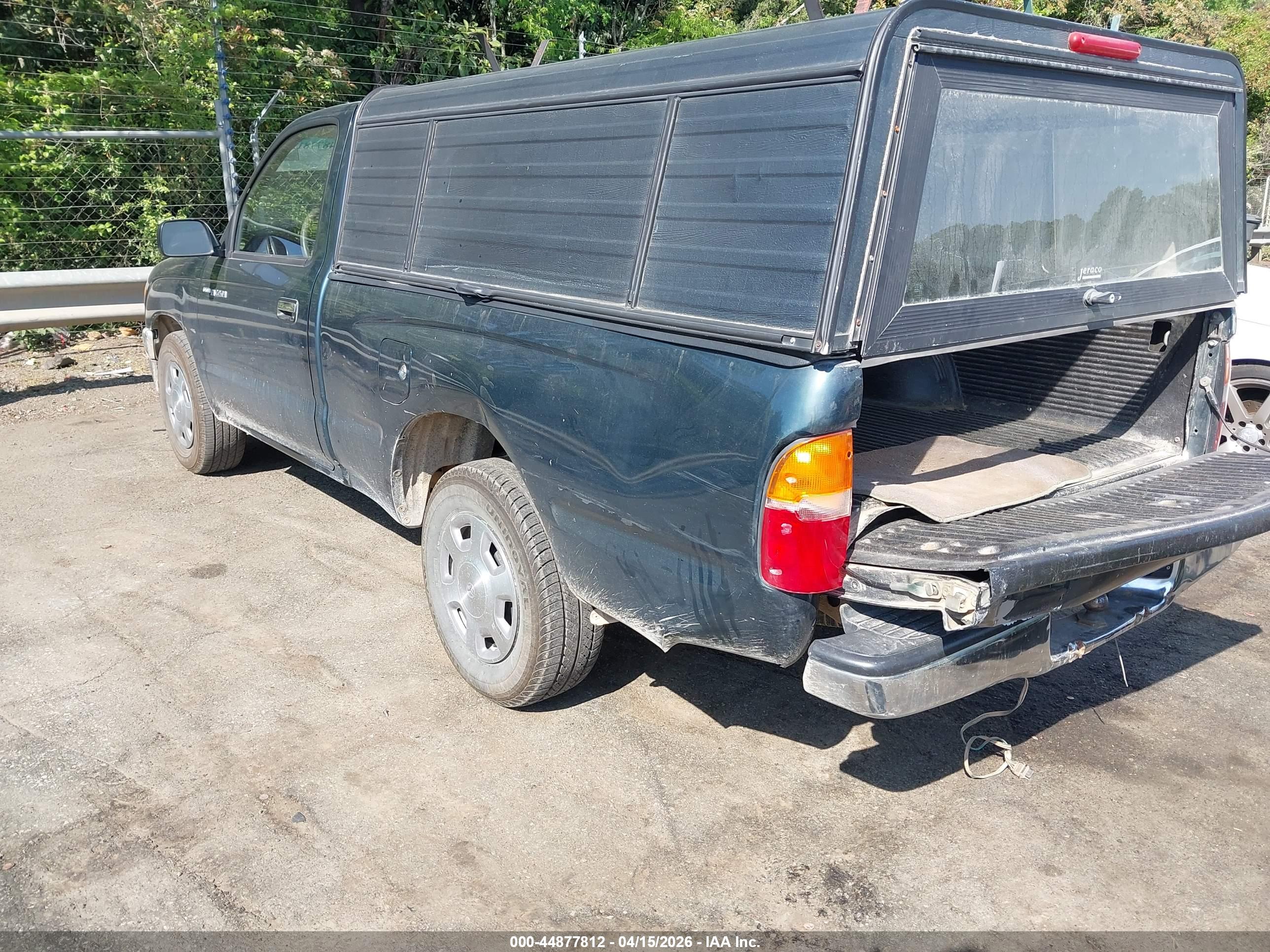 TOYOTA TACOMA image 3