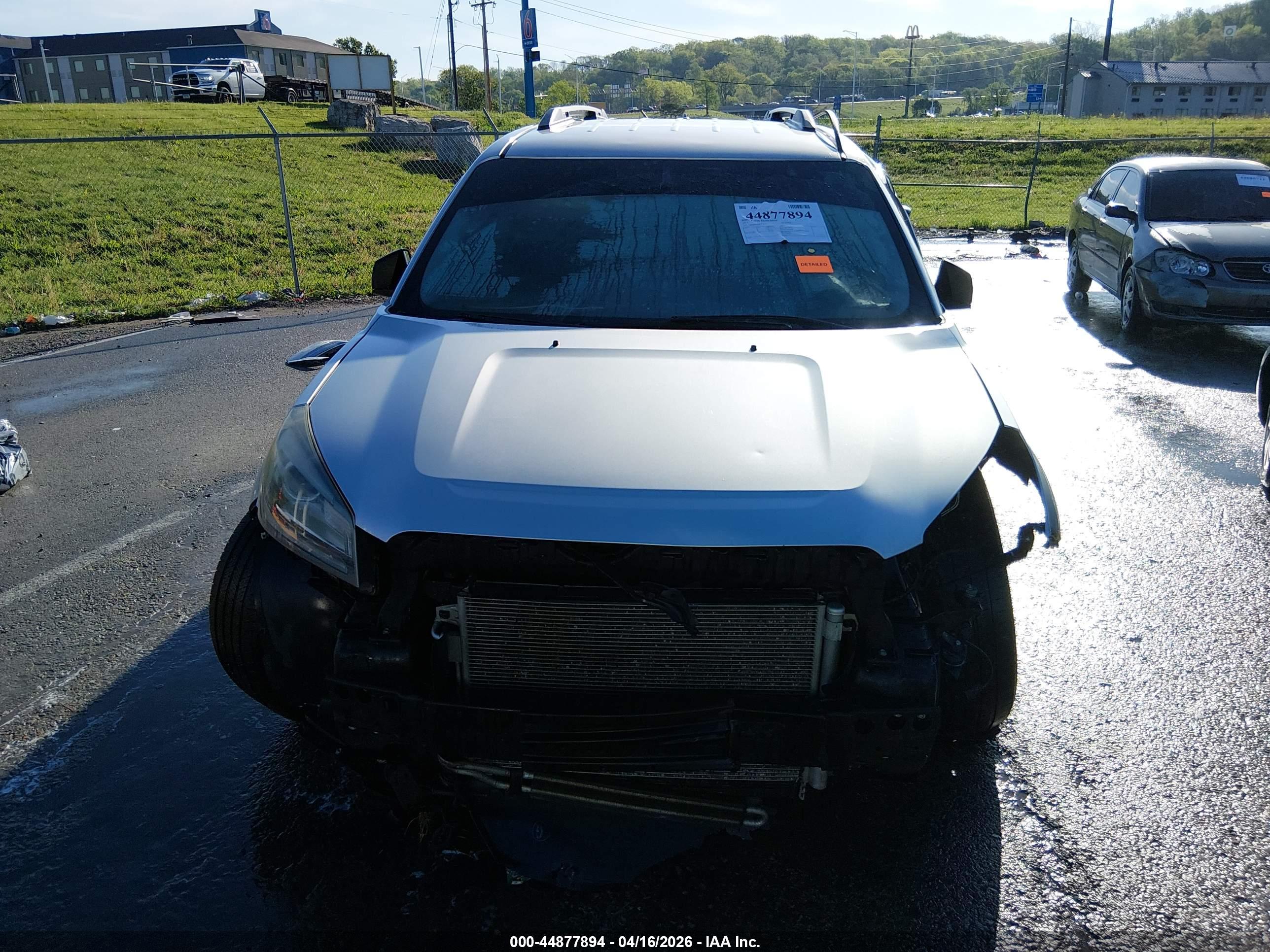 GMC ACADIA image 6