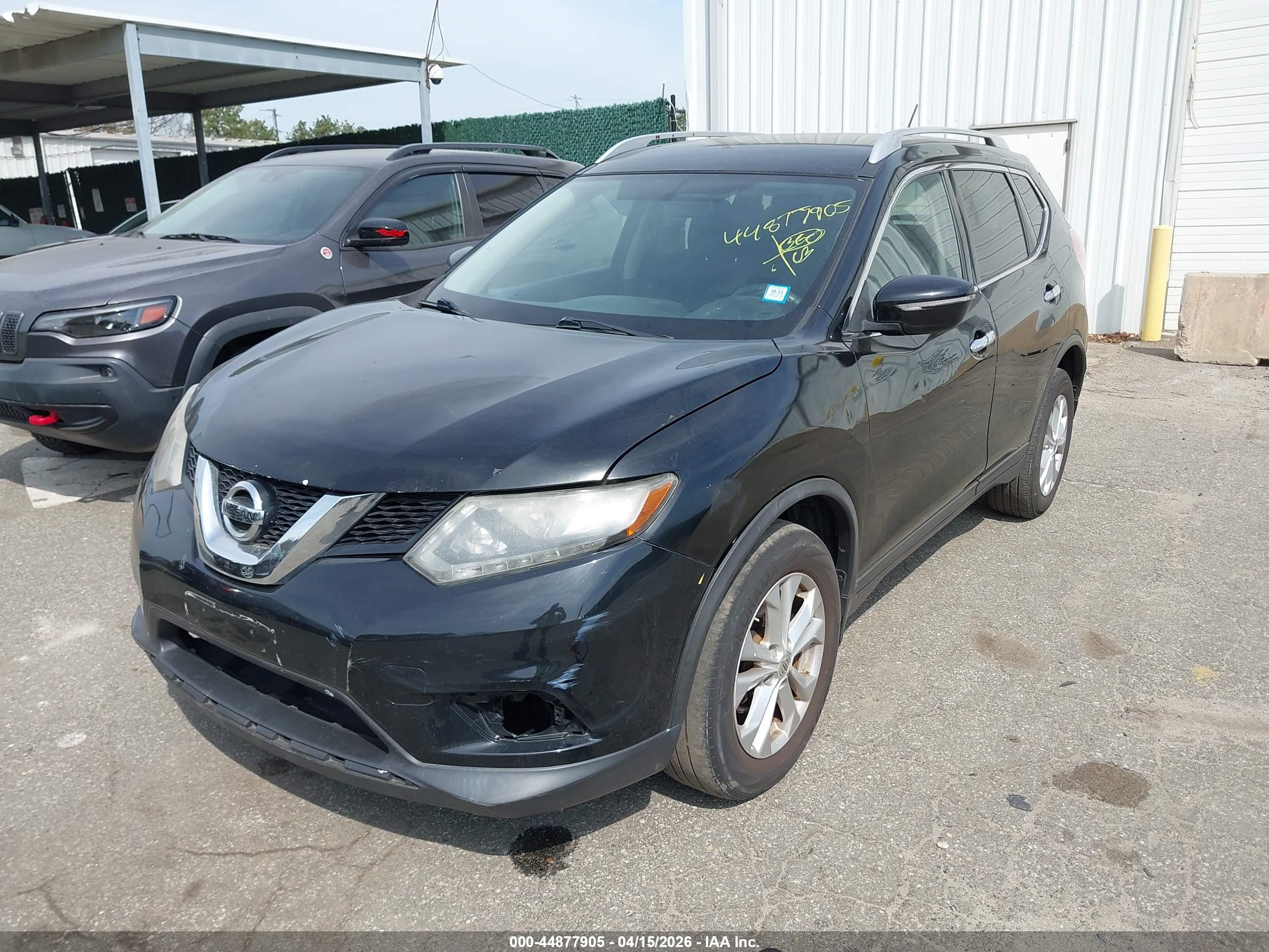 NISSAN ROGUE image 2