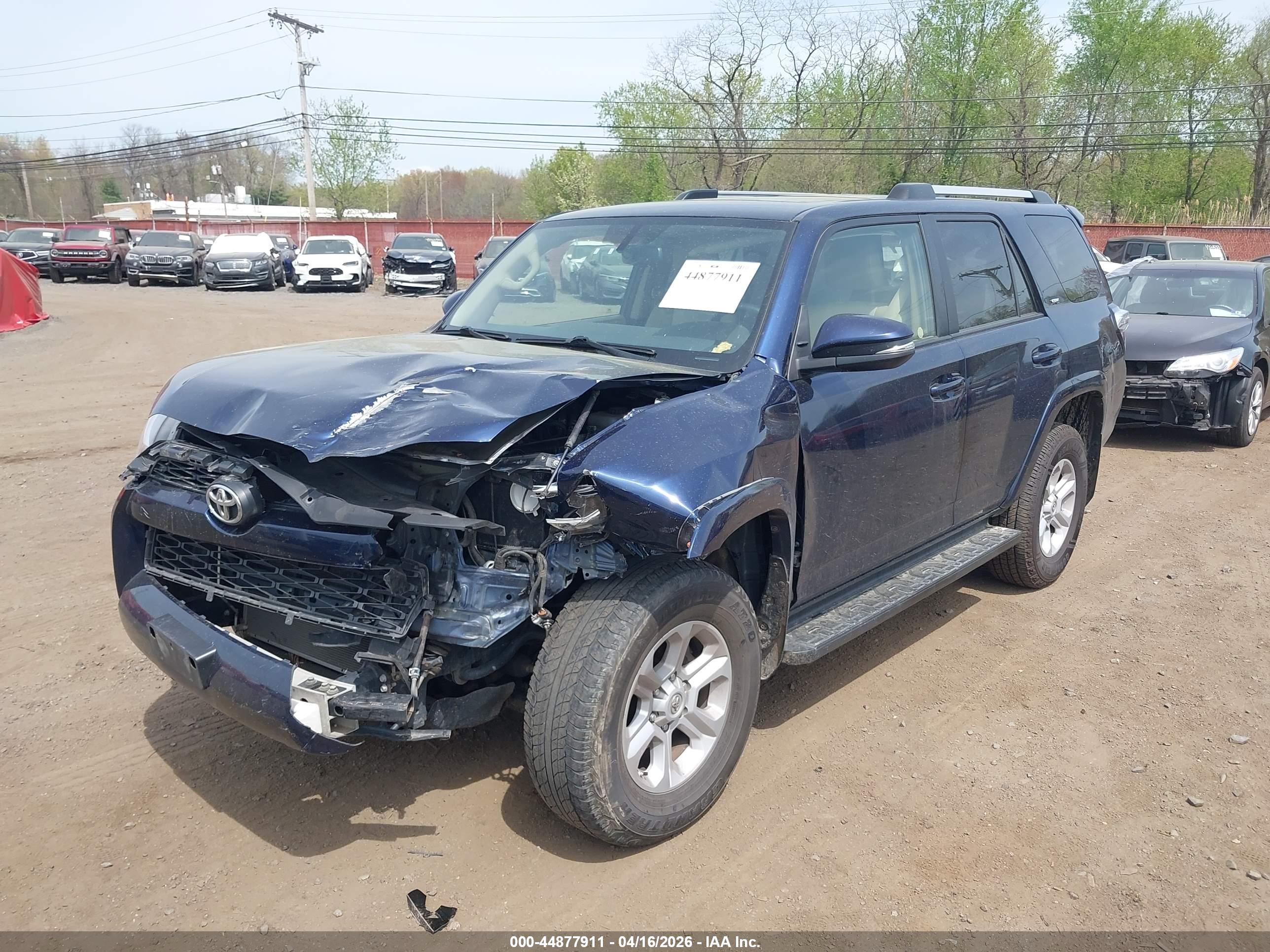 TOYOTA 4RUNNER image 6