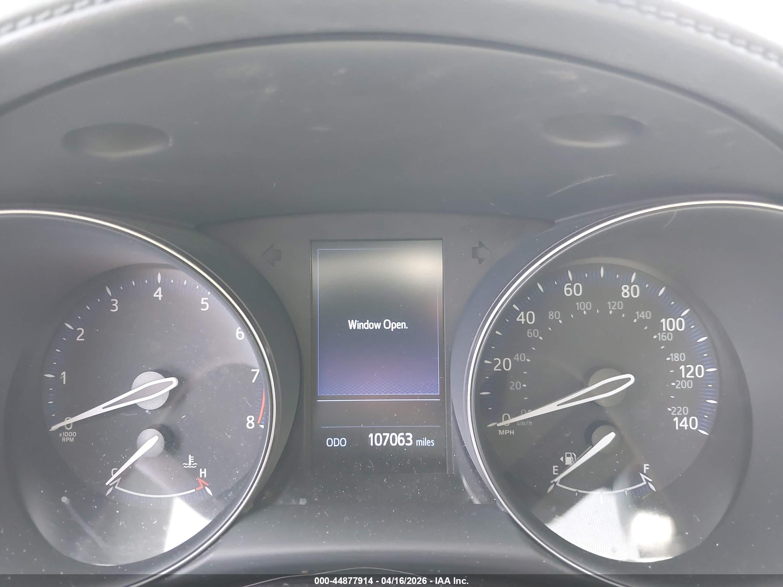 TOYOTA C-HR image 7