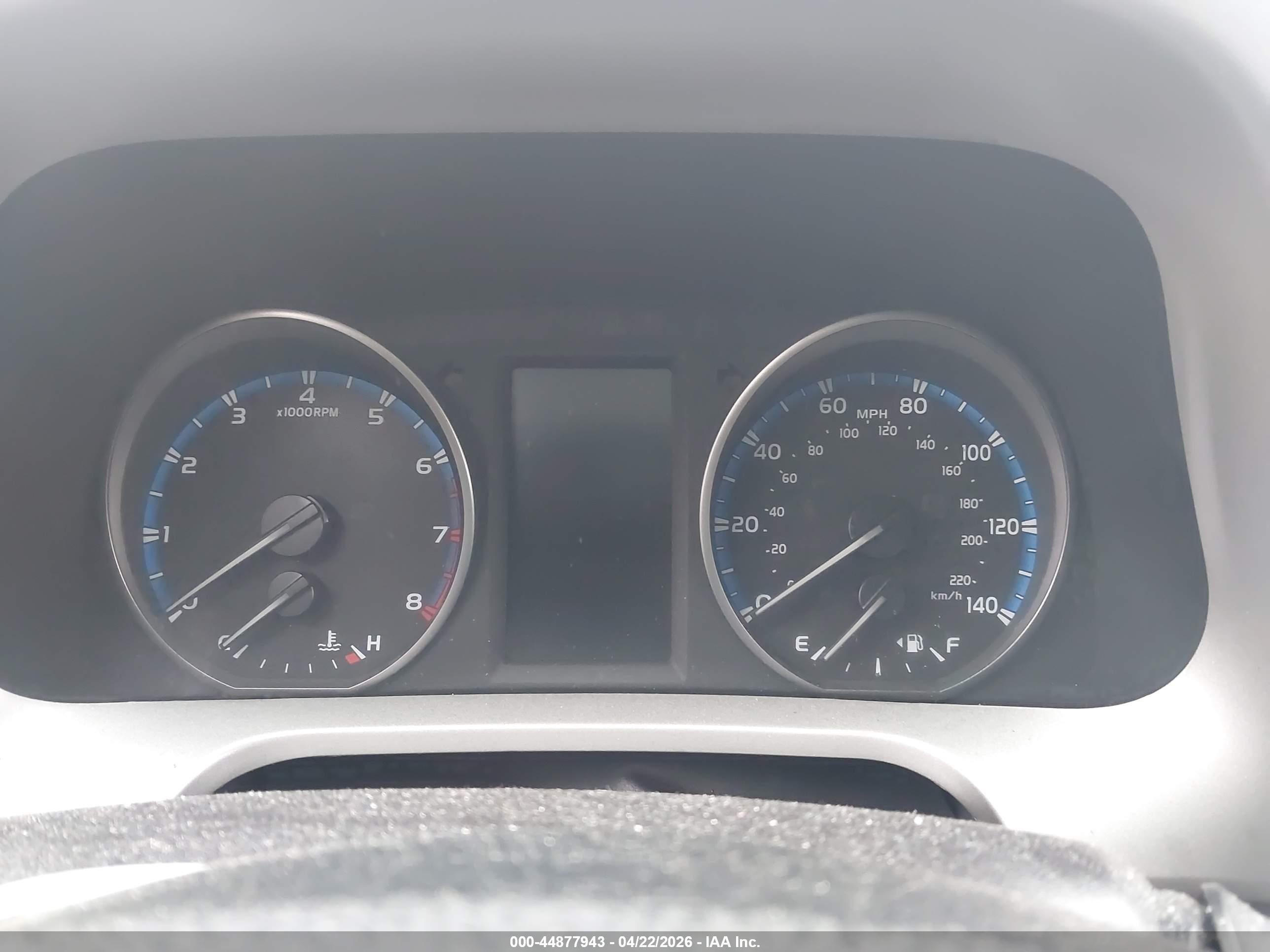 TOYOTA RAV4 image 7