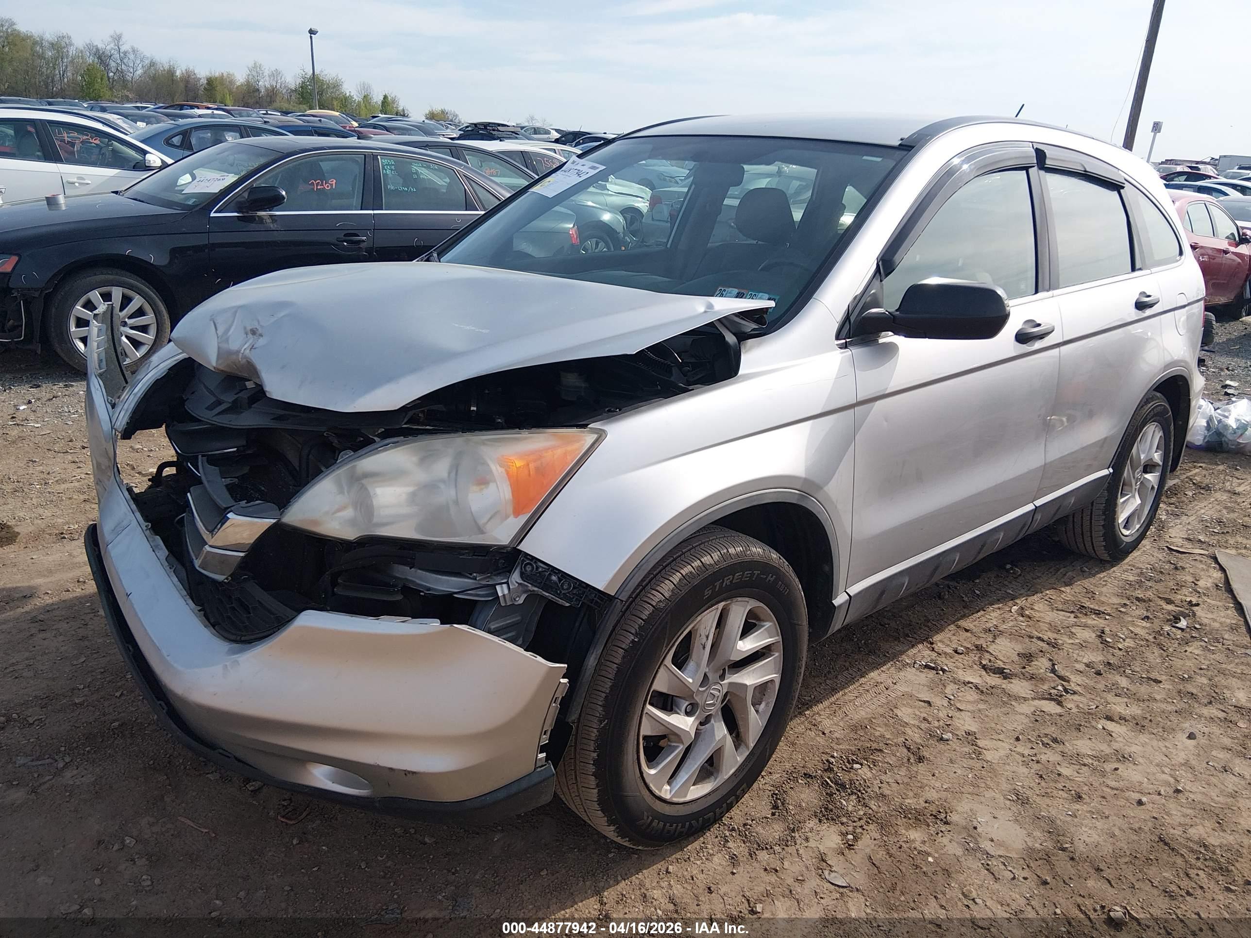 HONDA CR-V image 2
