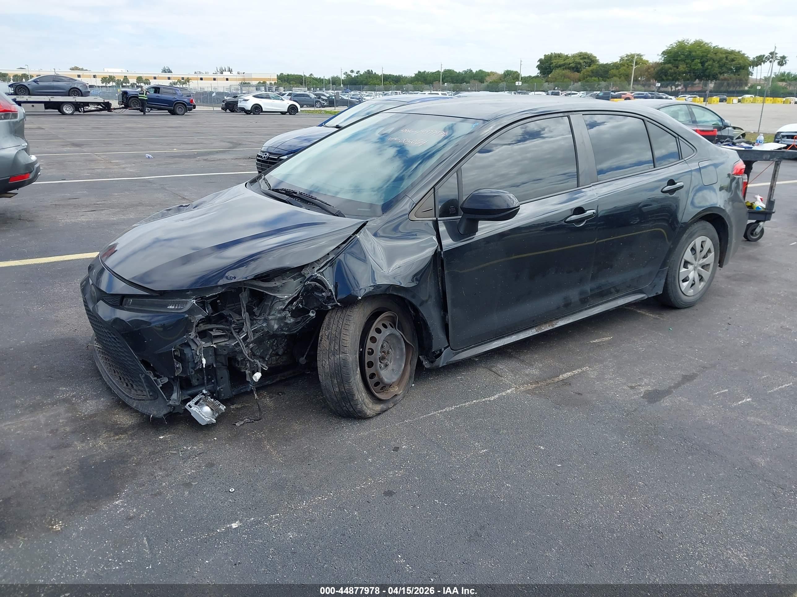 TOYOTA COROLLA image 2