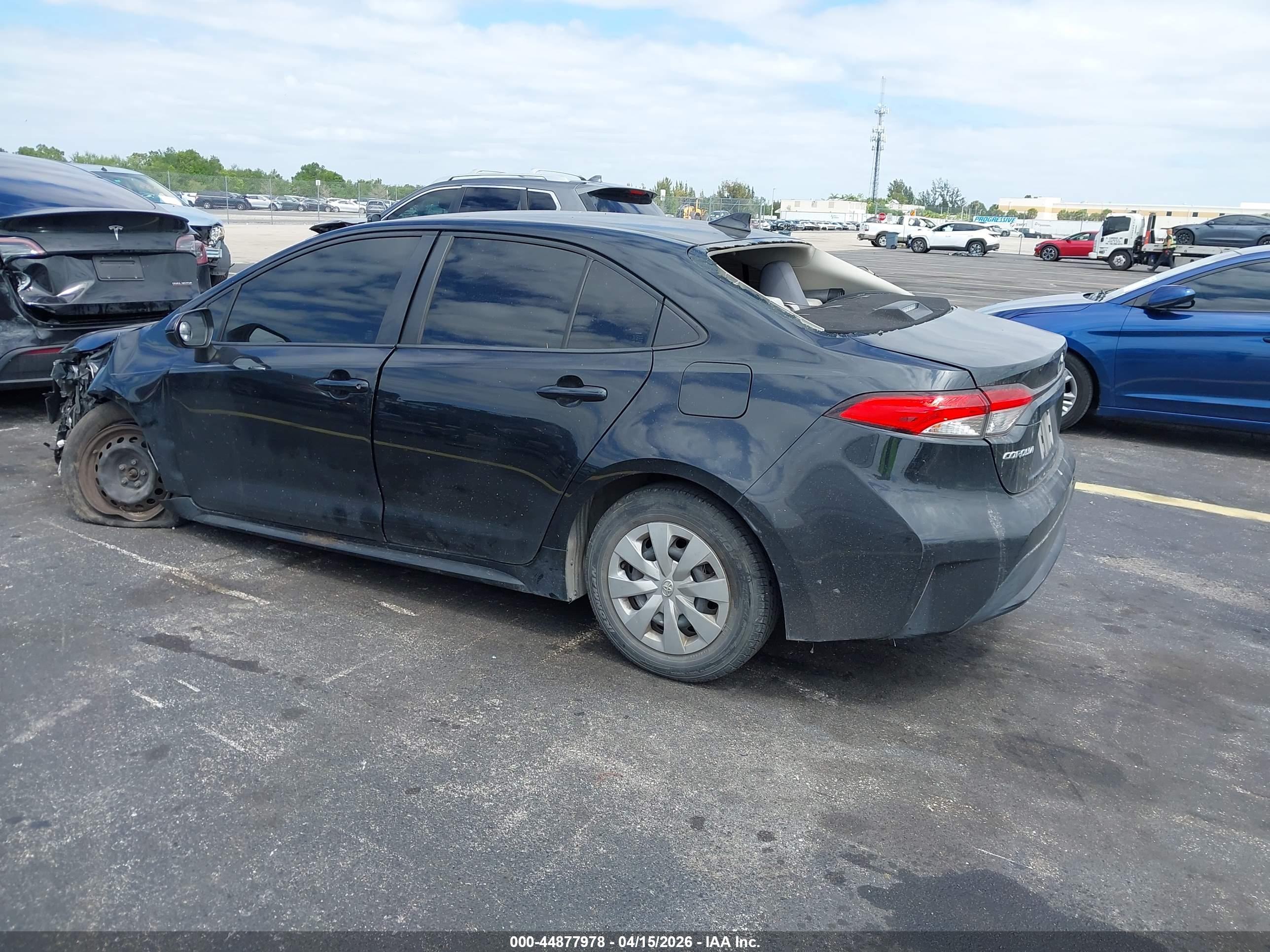 TOYOTA COROLLA image 3