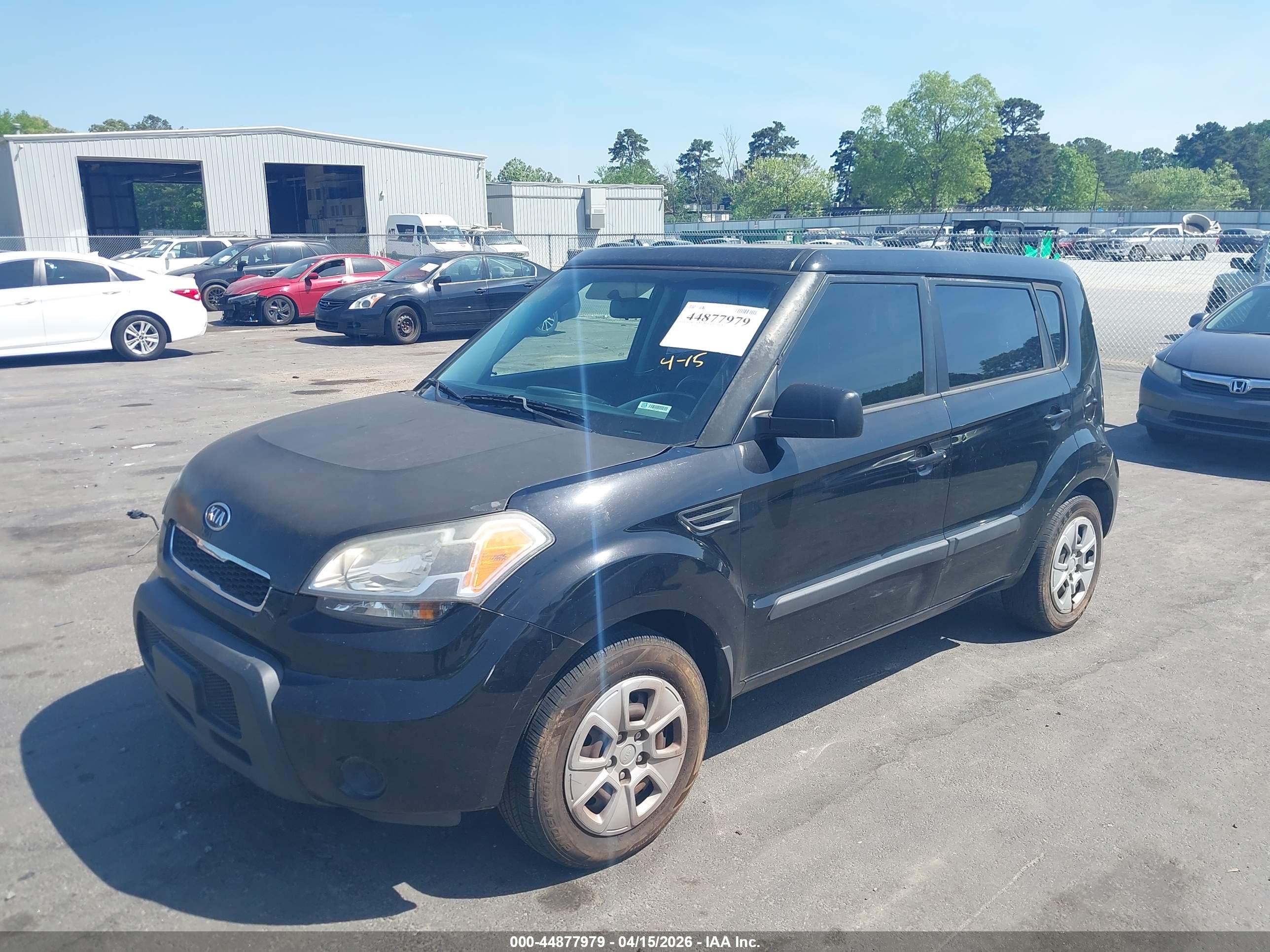 KIA SOUL image 2