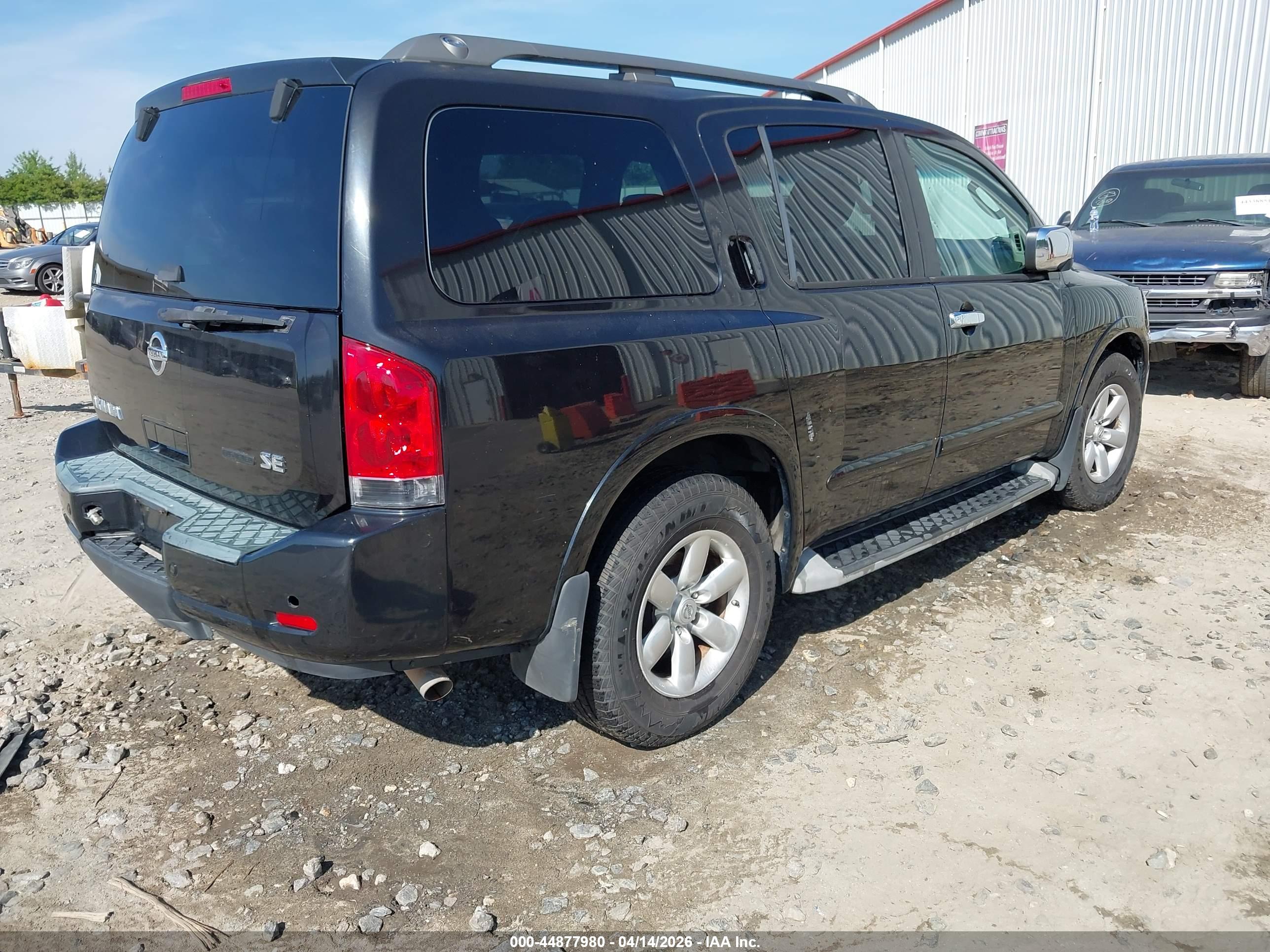 NISSAN ARMADA image 4